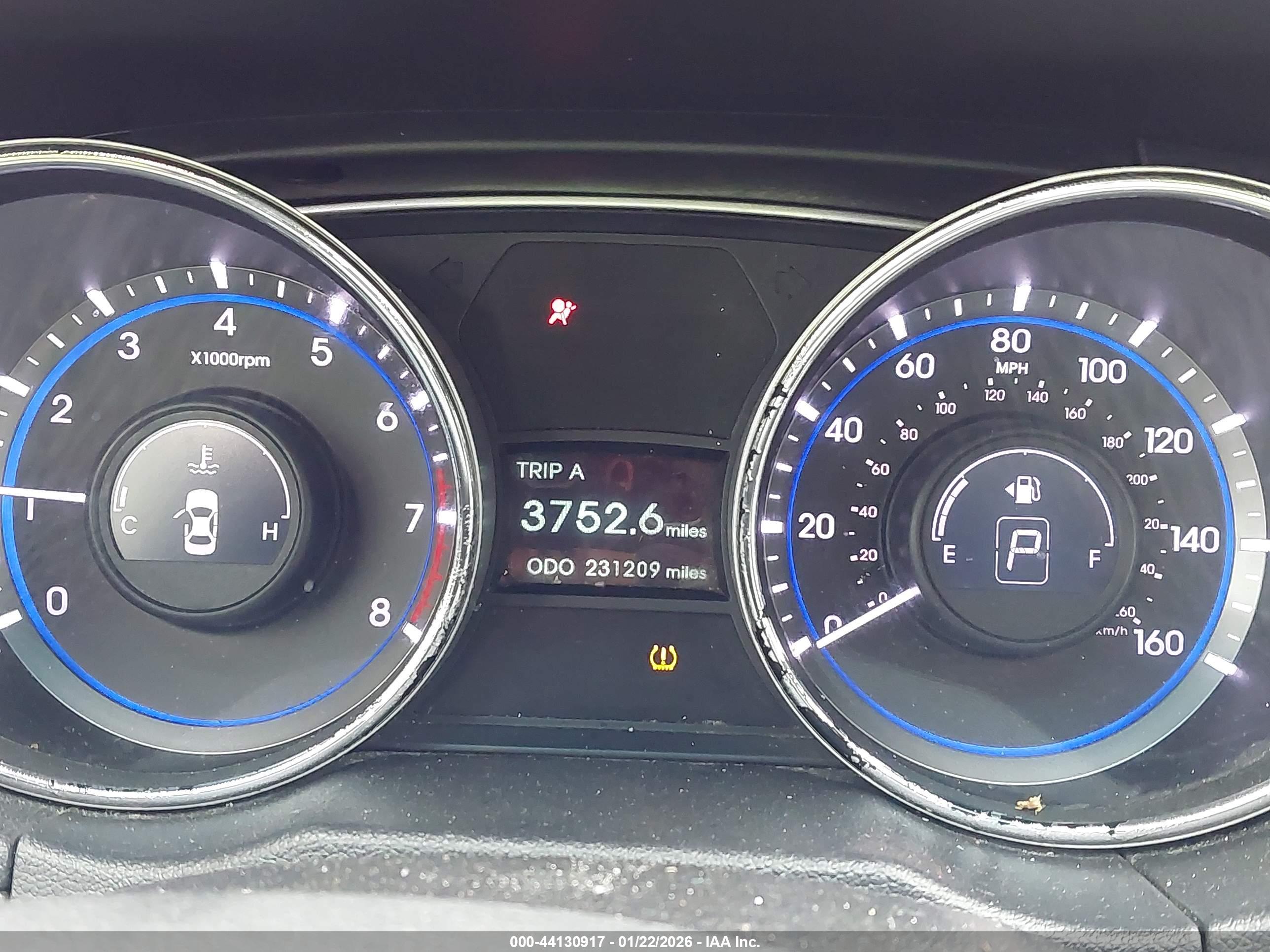HYUNDAI SONATA image 7