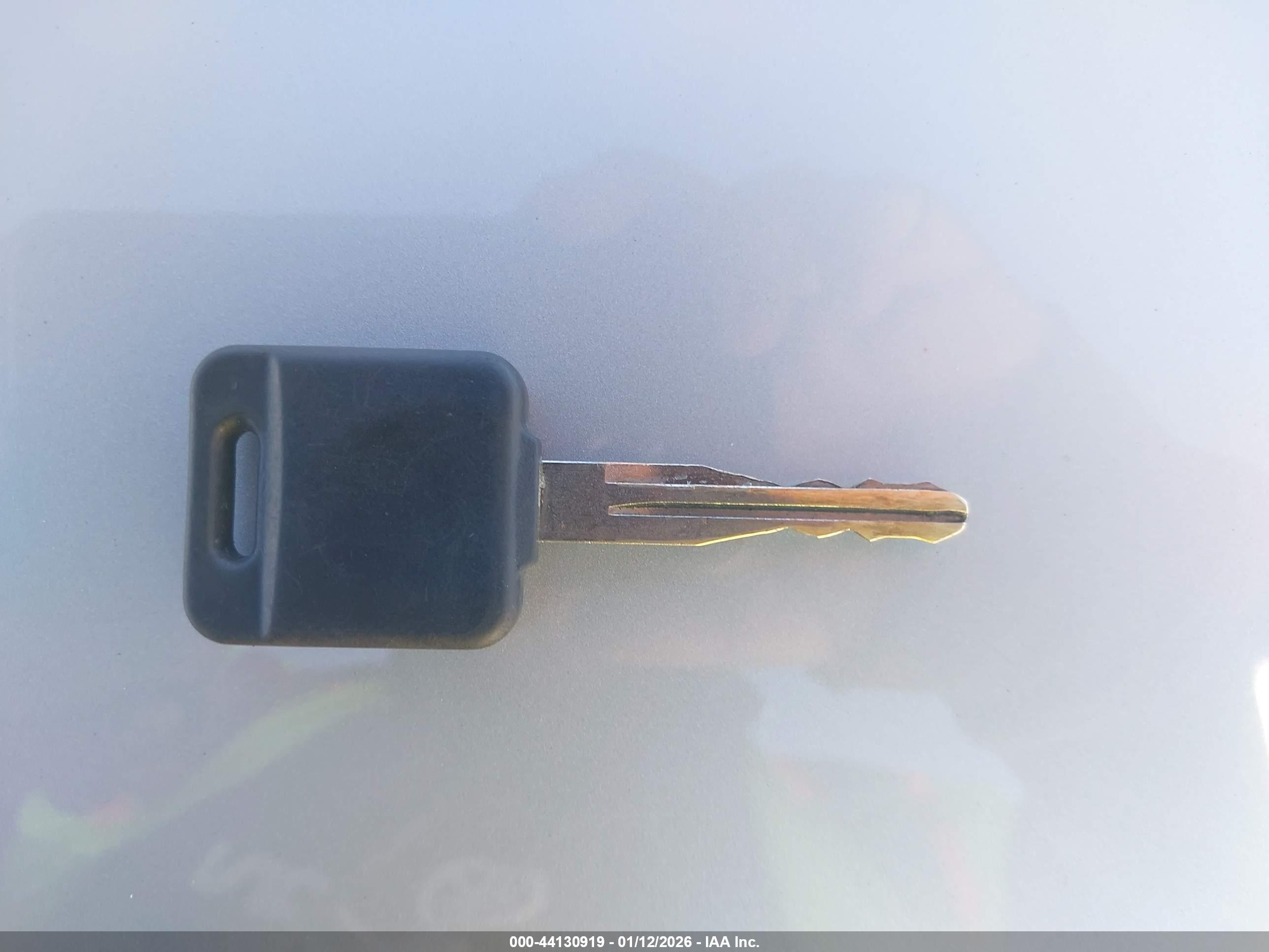 NISSAN CUBE image 11