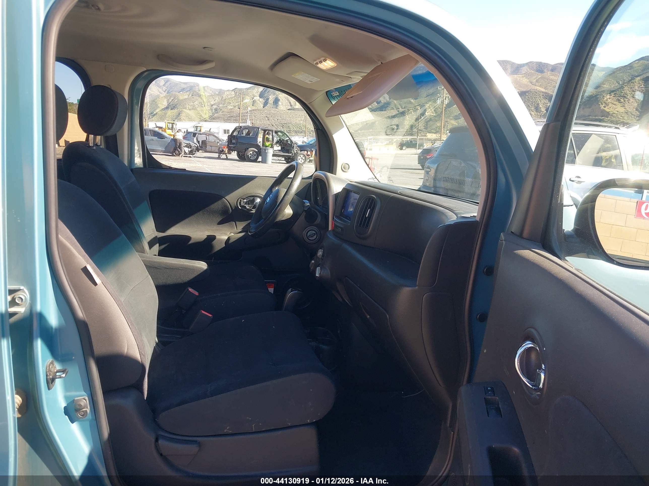 NISSAN CUBE image 5
