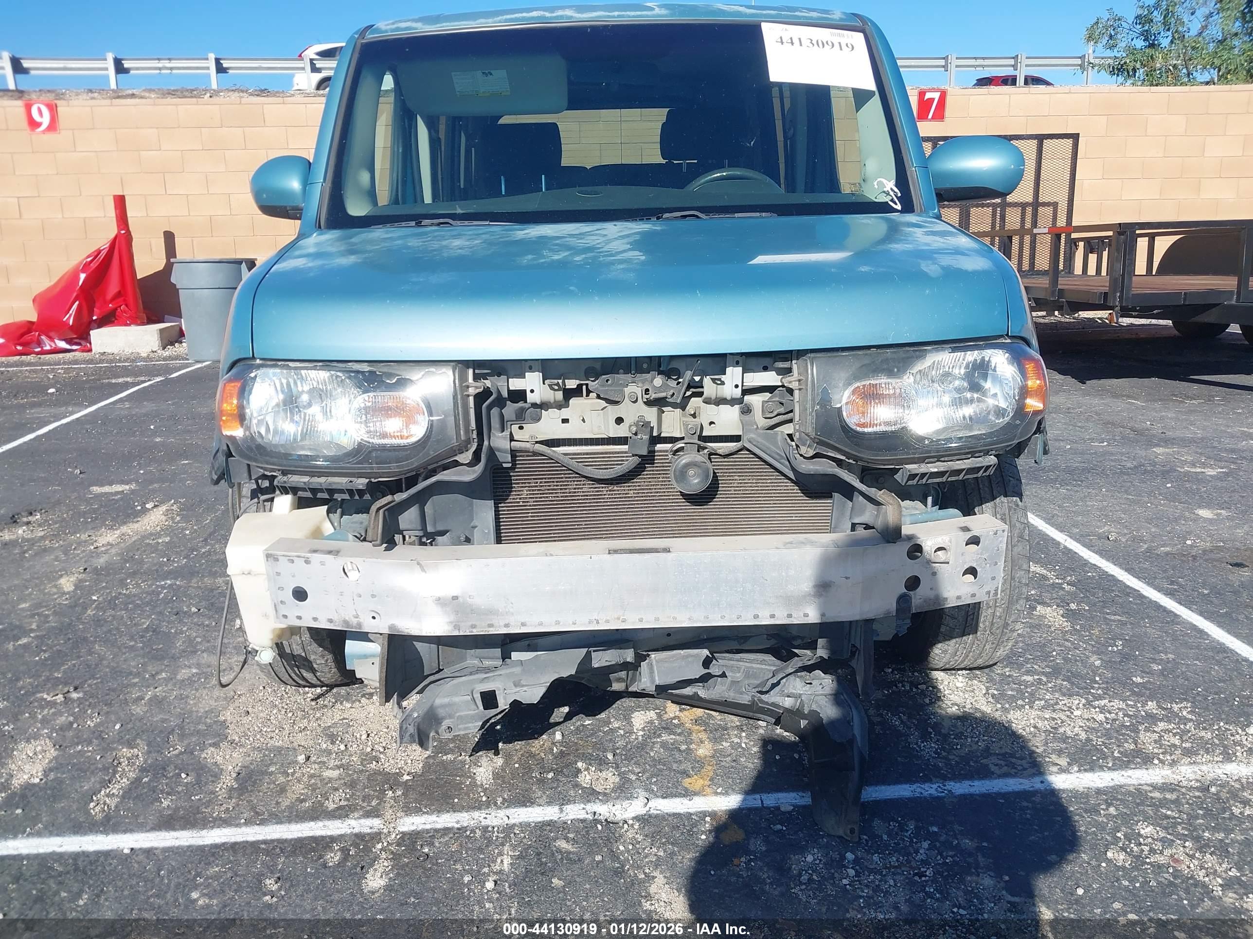 NISSAN CUBE image 6