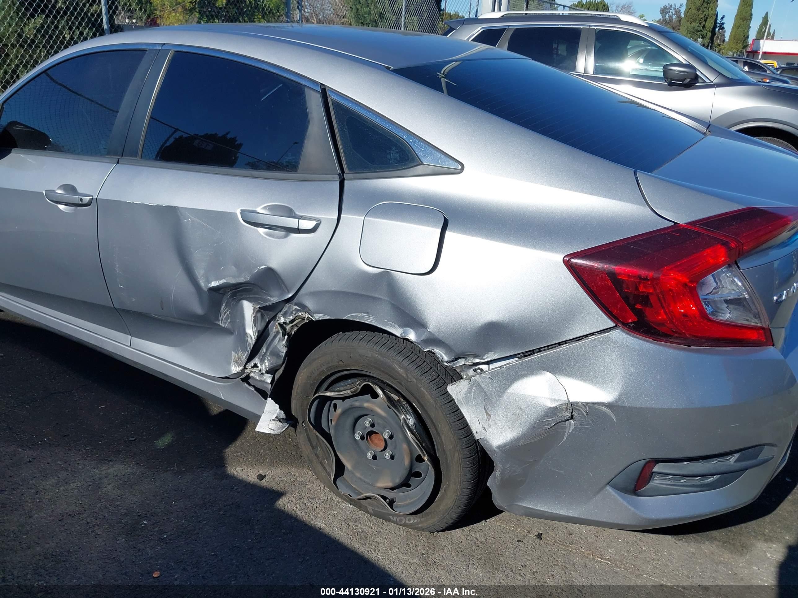 HONDA CIVIC image 6