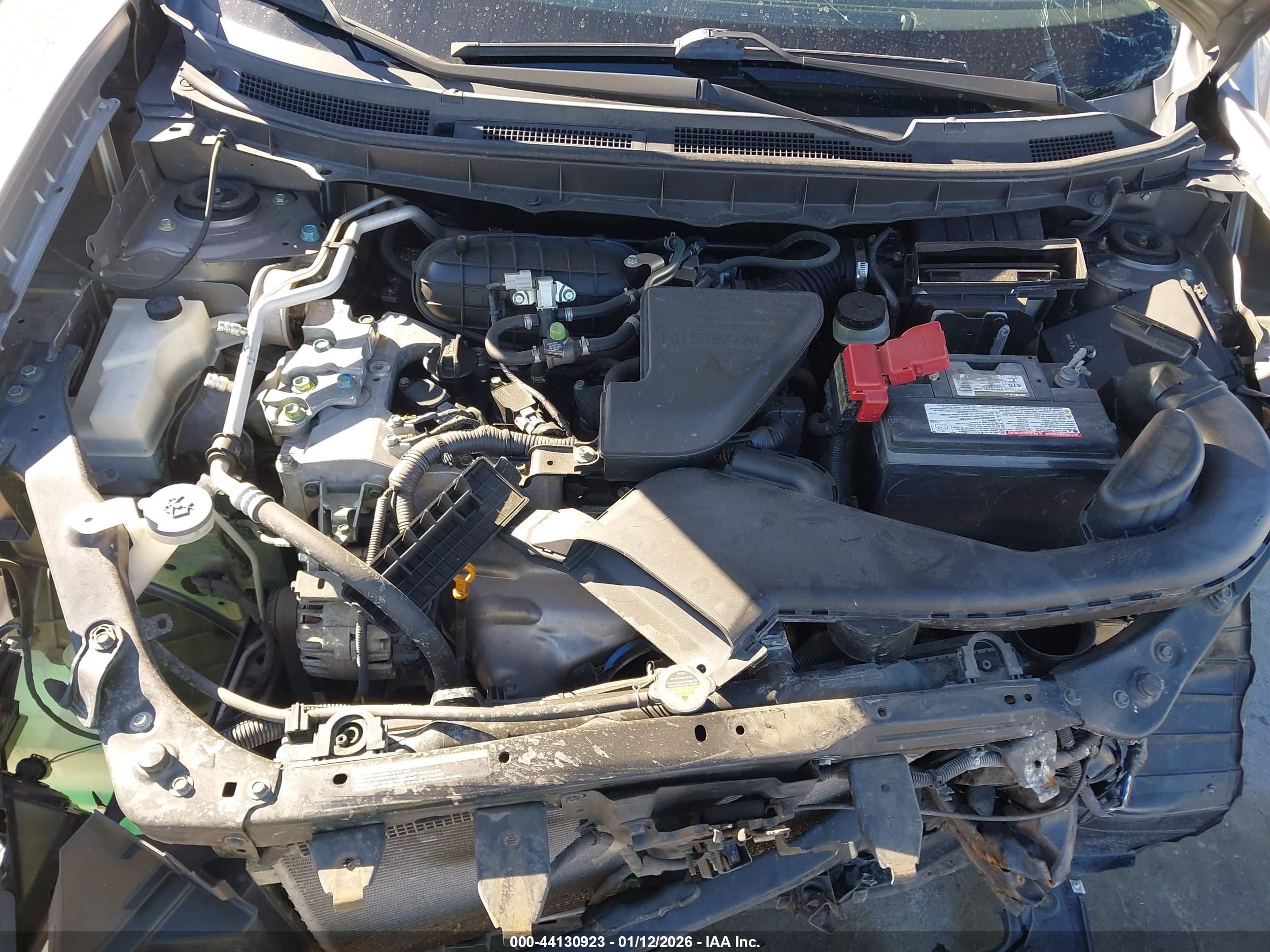 NISSAN ROGUE image 10