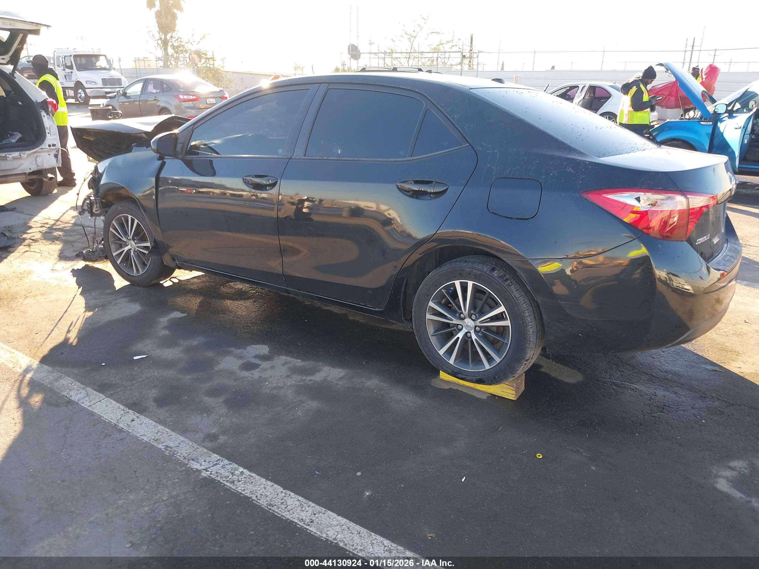 TOYOTA COROLLA image 3