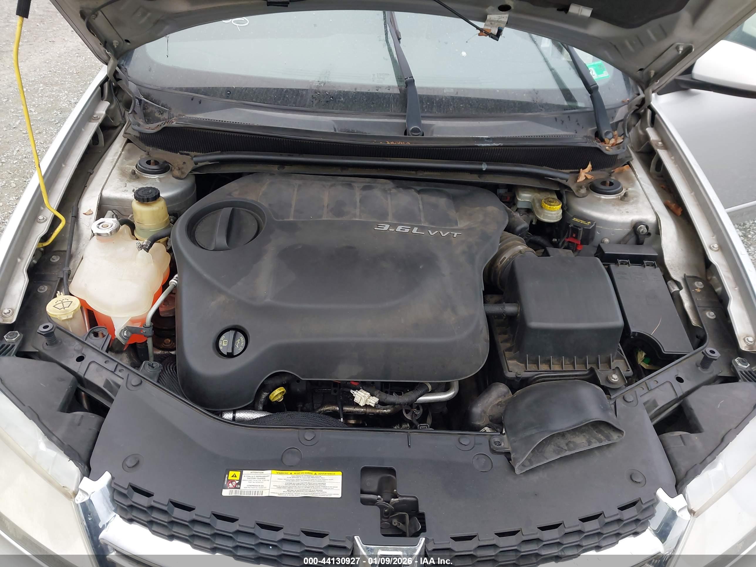 DODGE AVENGER image 10