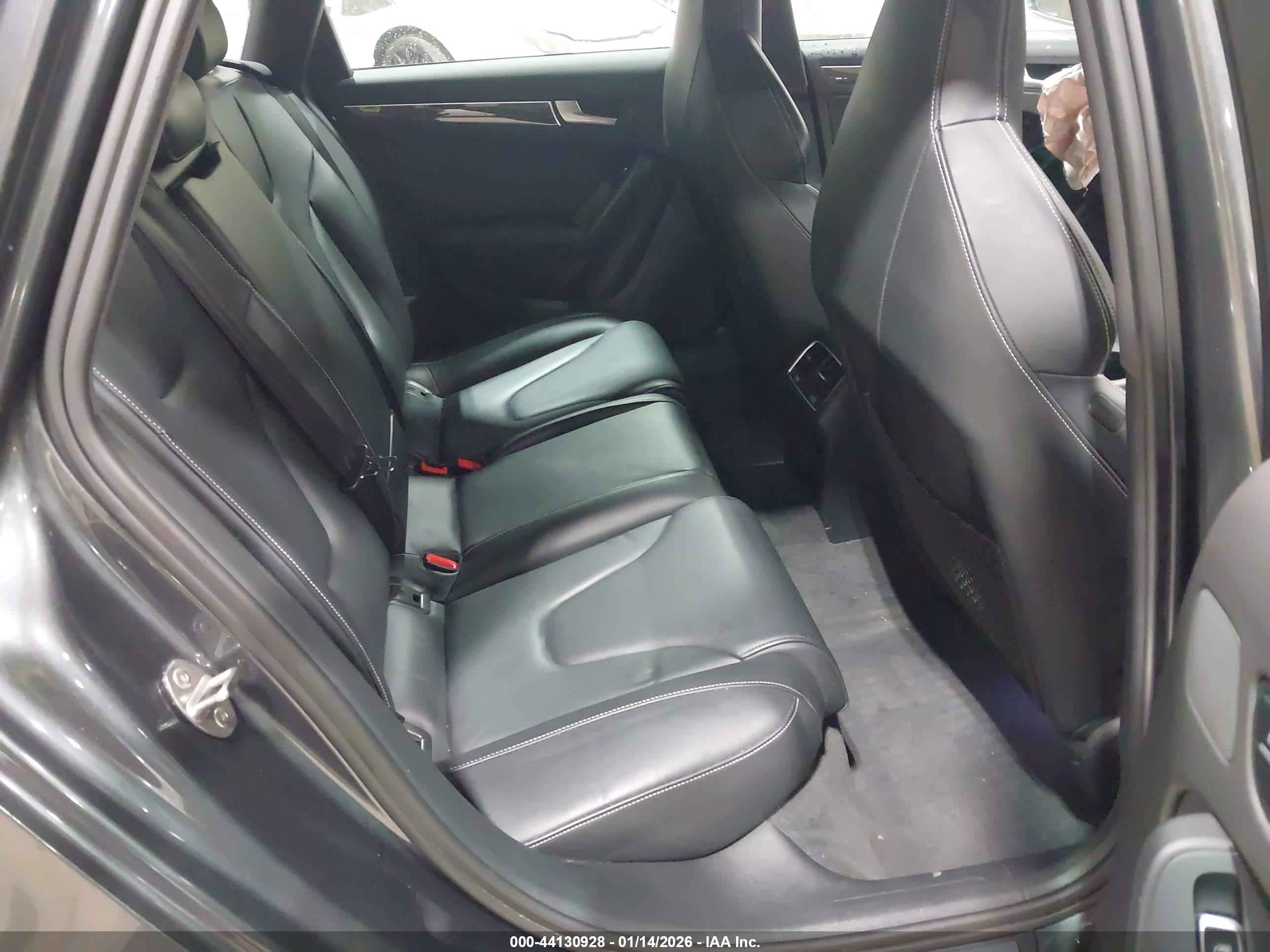 AUDI S4 image 8