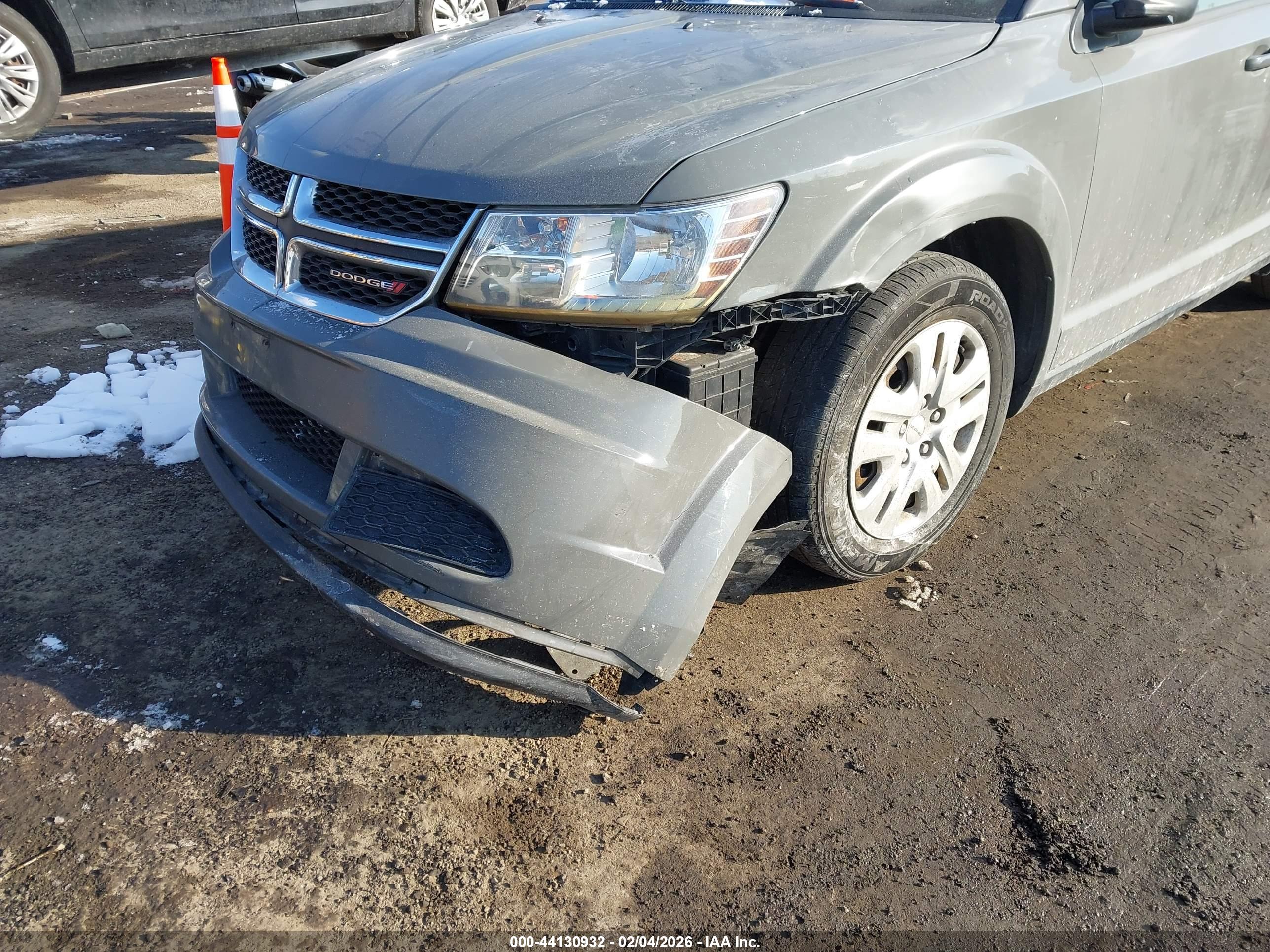 DODGE JOURNEY image 6