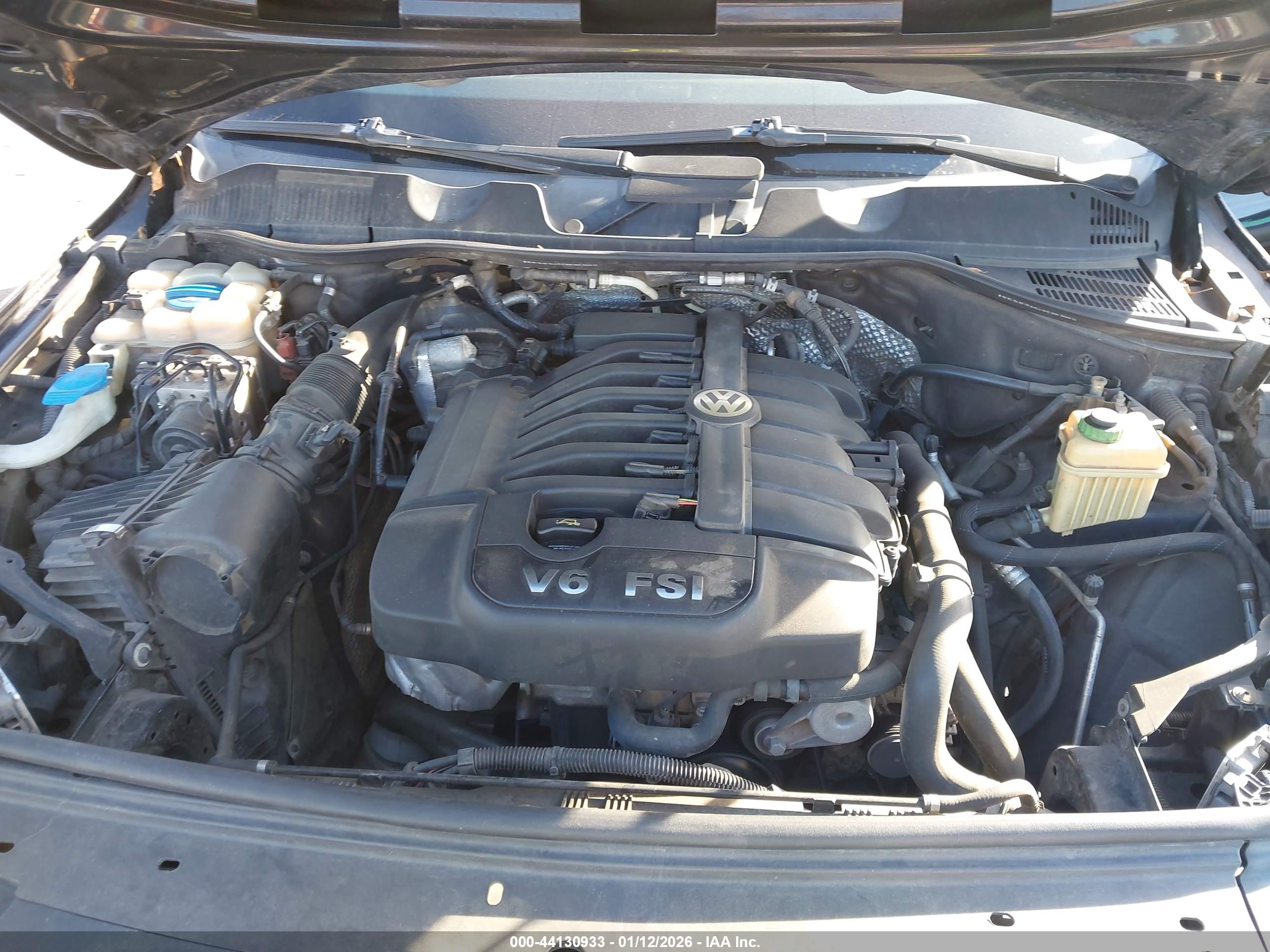 VOLKSWAGEN TOUAREG image 10
