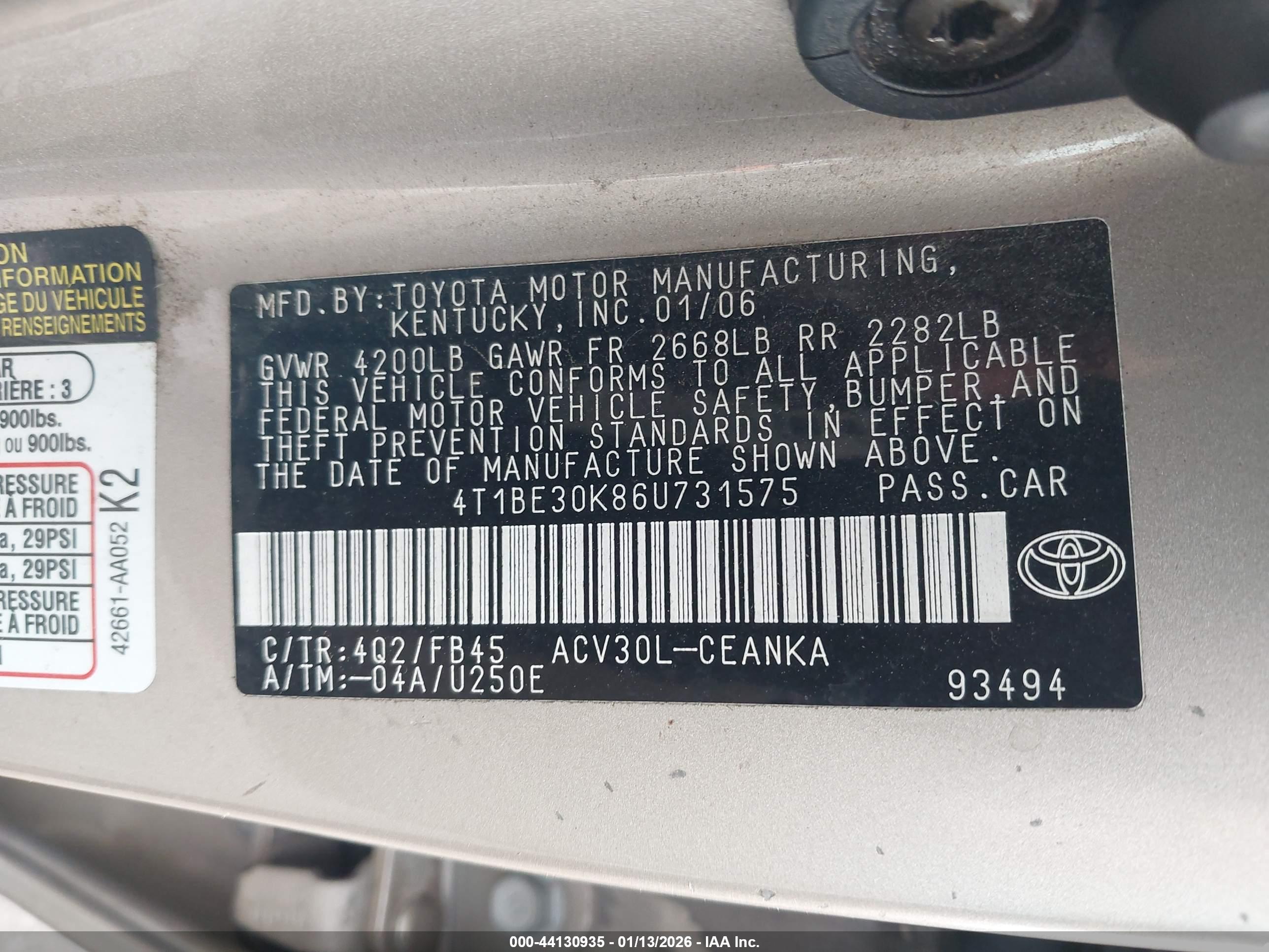 TOYOTA CAMRY image 9