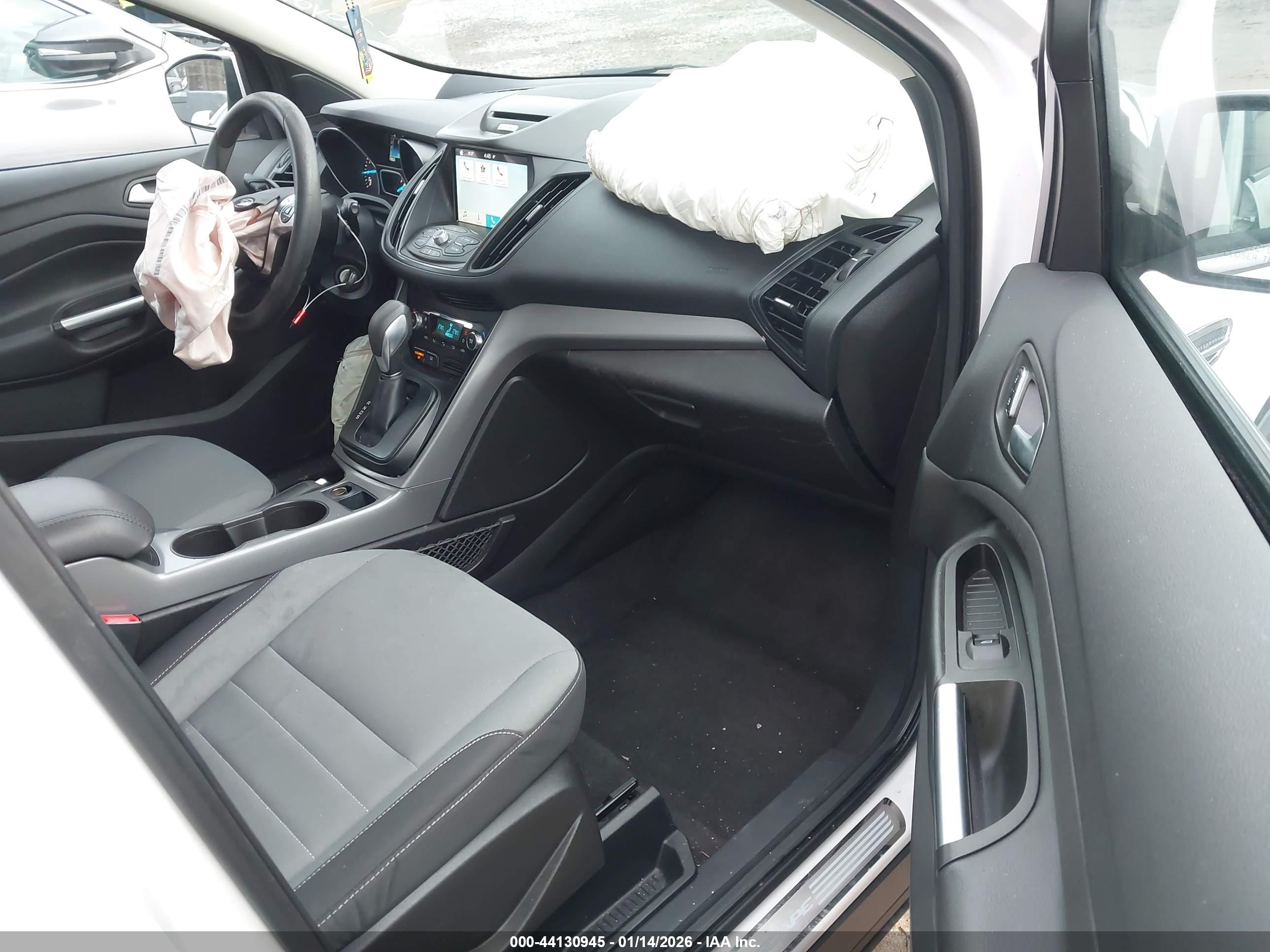FORD ESCAPE image 5