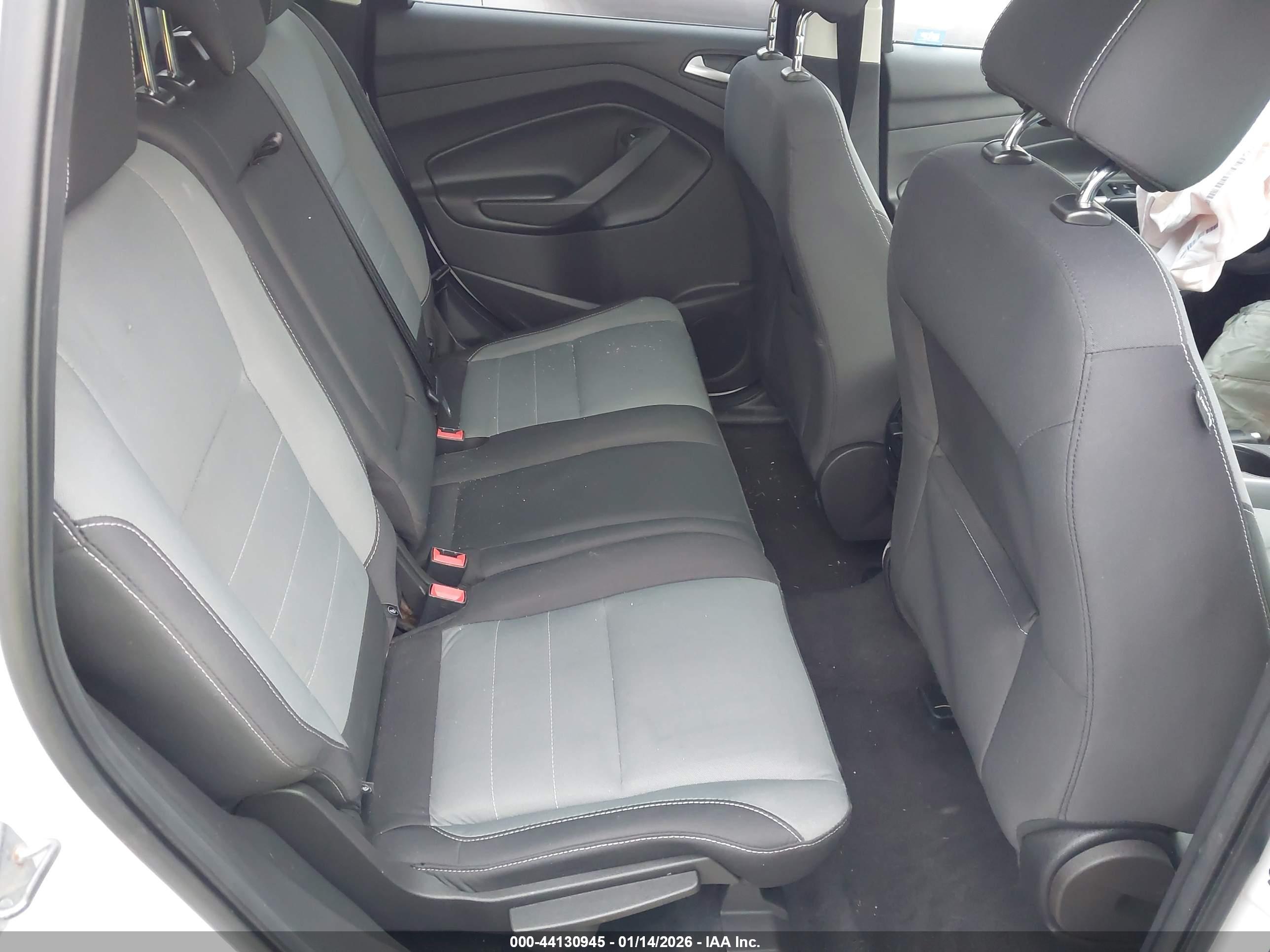 FORD ESCAPE image 8