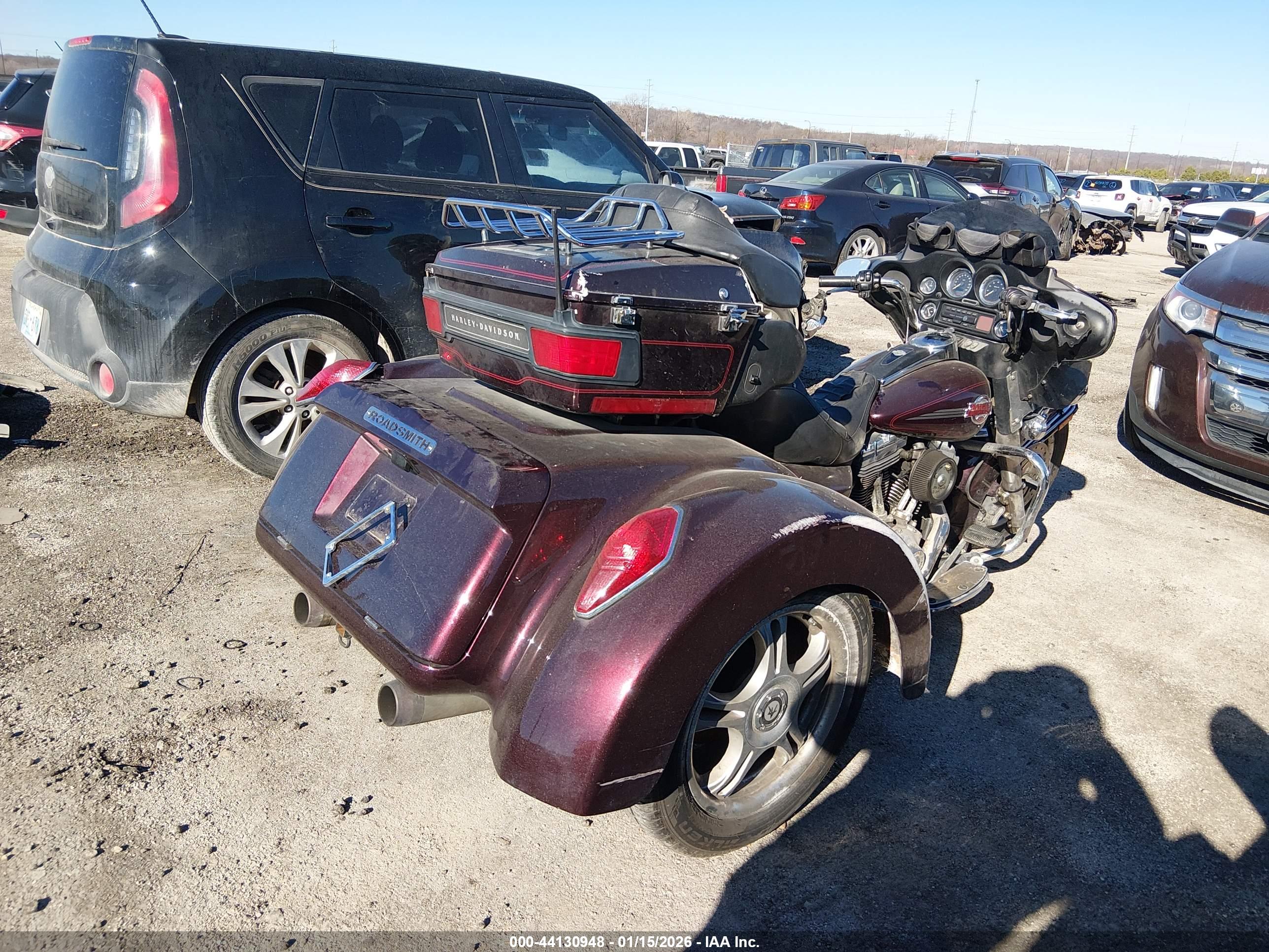 HARLEY-DAVIDSON FLHTCUI image 4