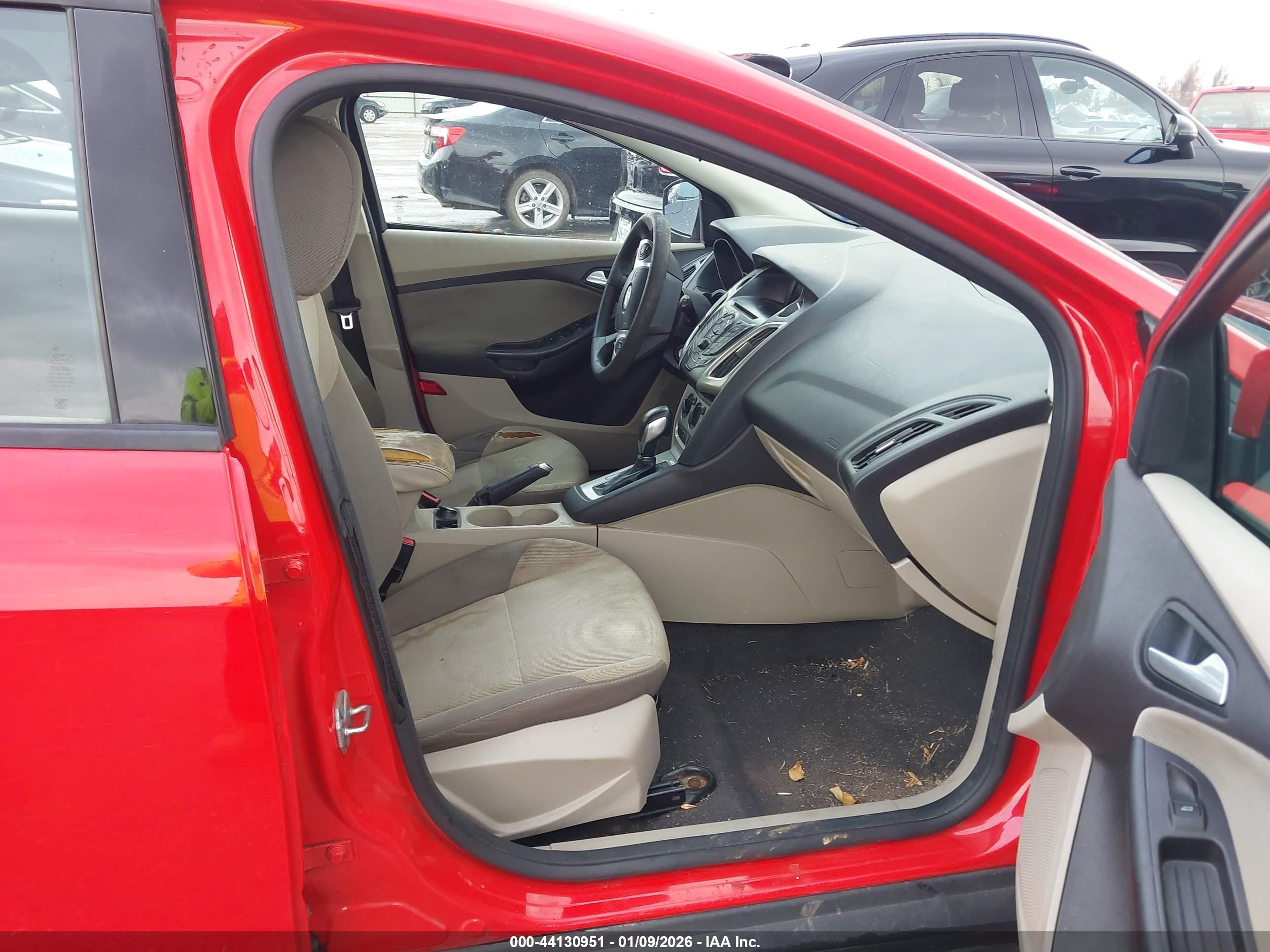 FORD FOCUS image 5
