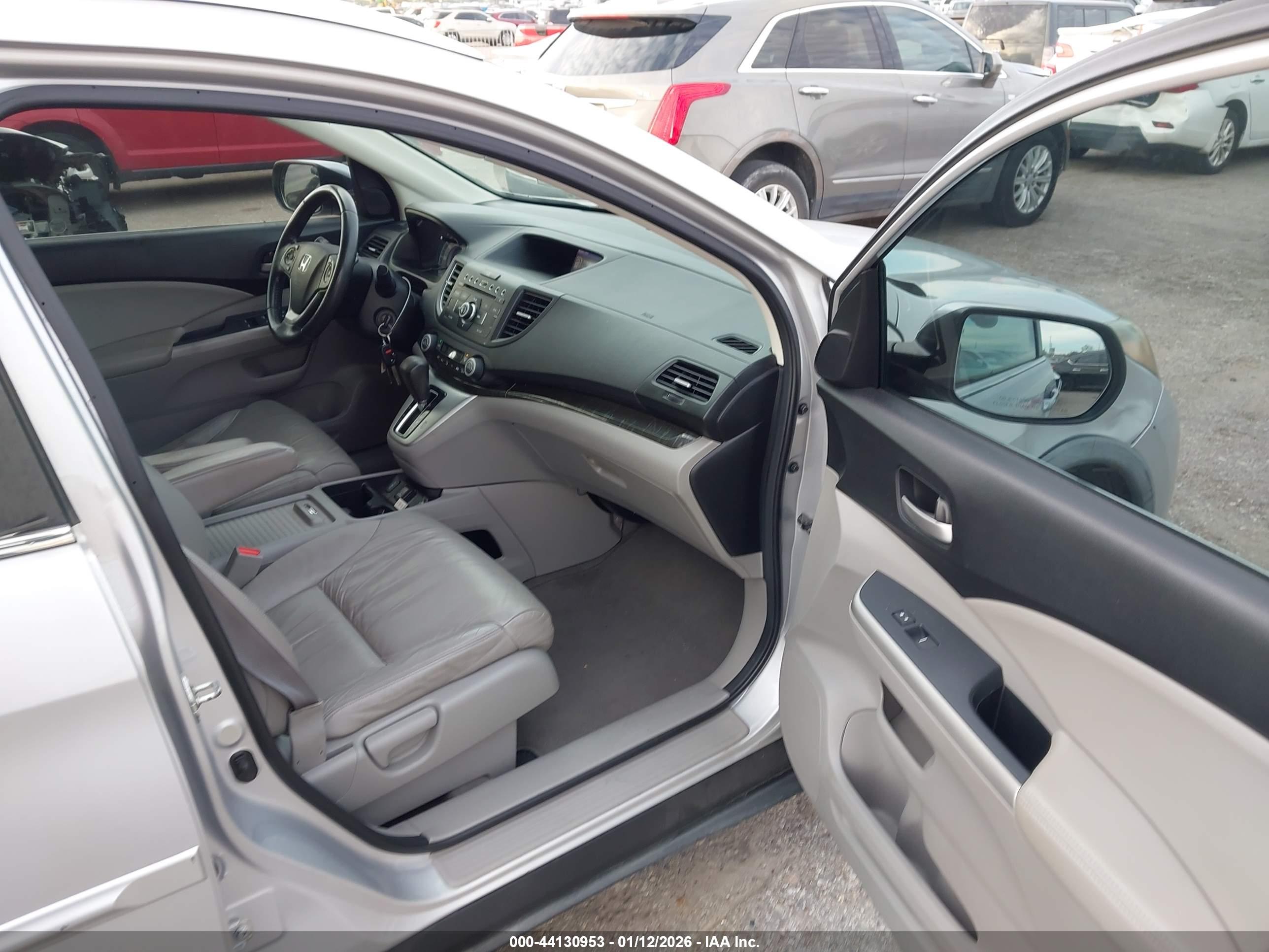 HONDA CR-V image 5