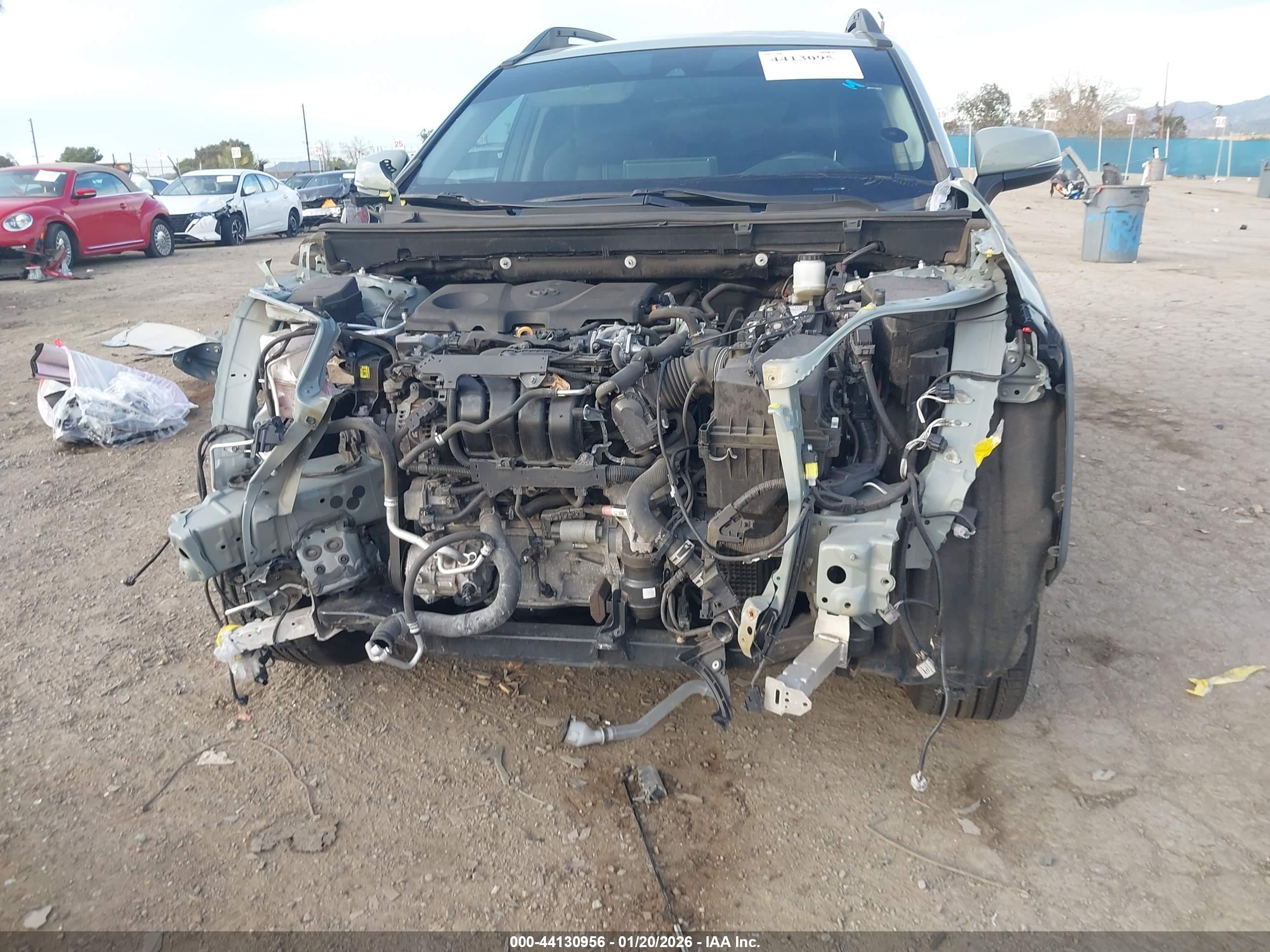 TOYOTA RAV4 image 6