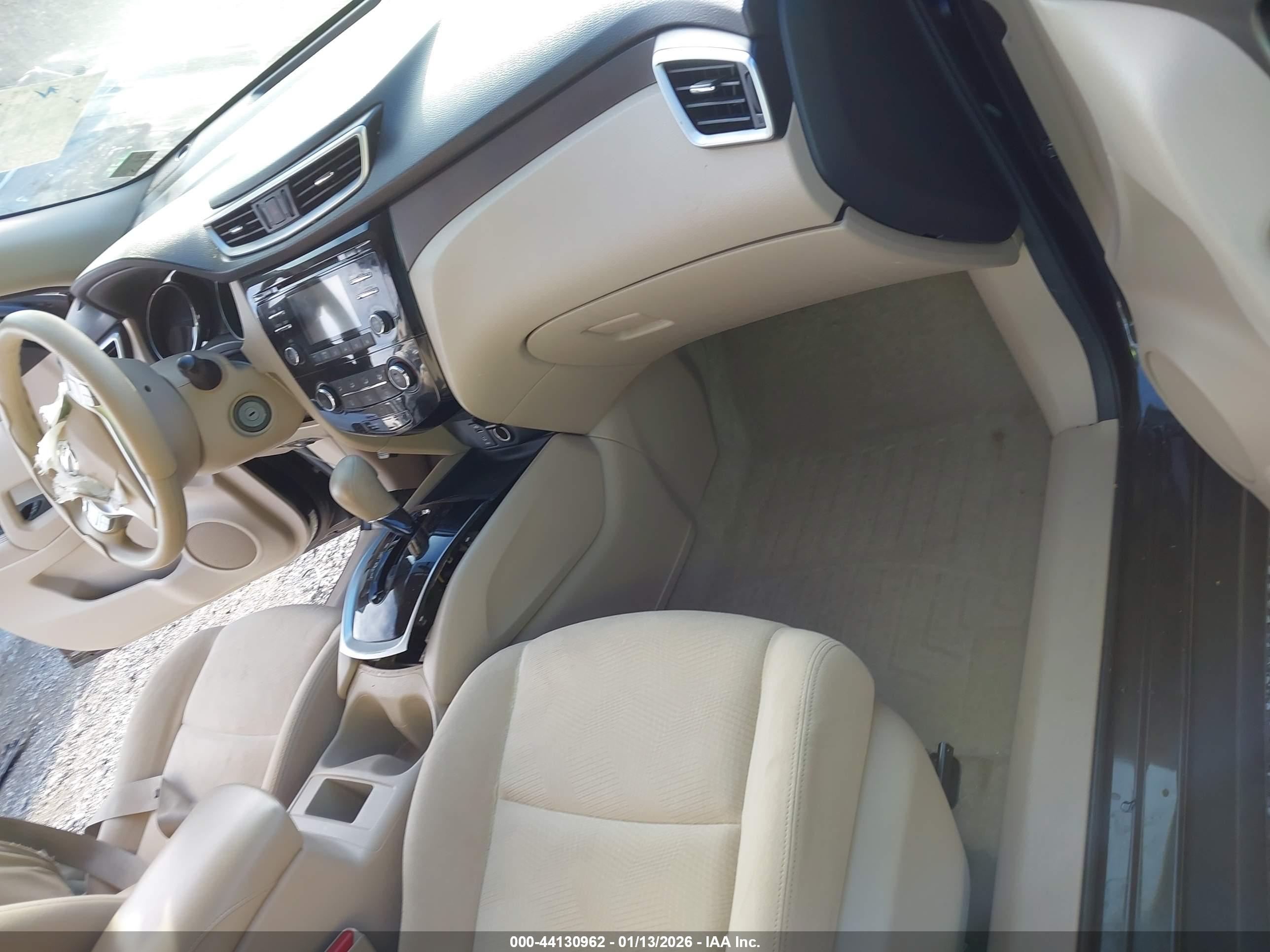 NISSAN ROGUE image 5