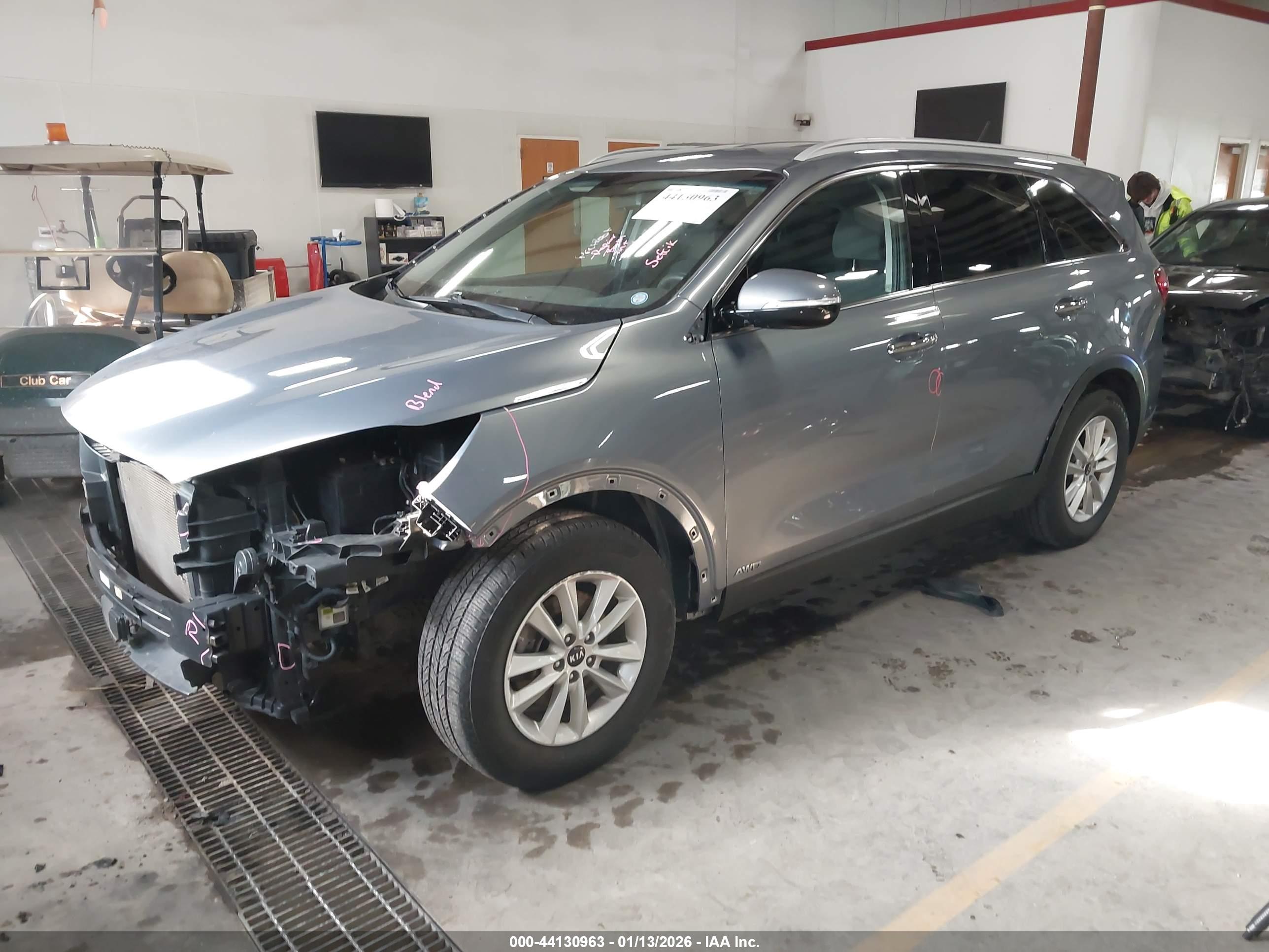 KIA SORENTO image 2