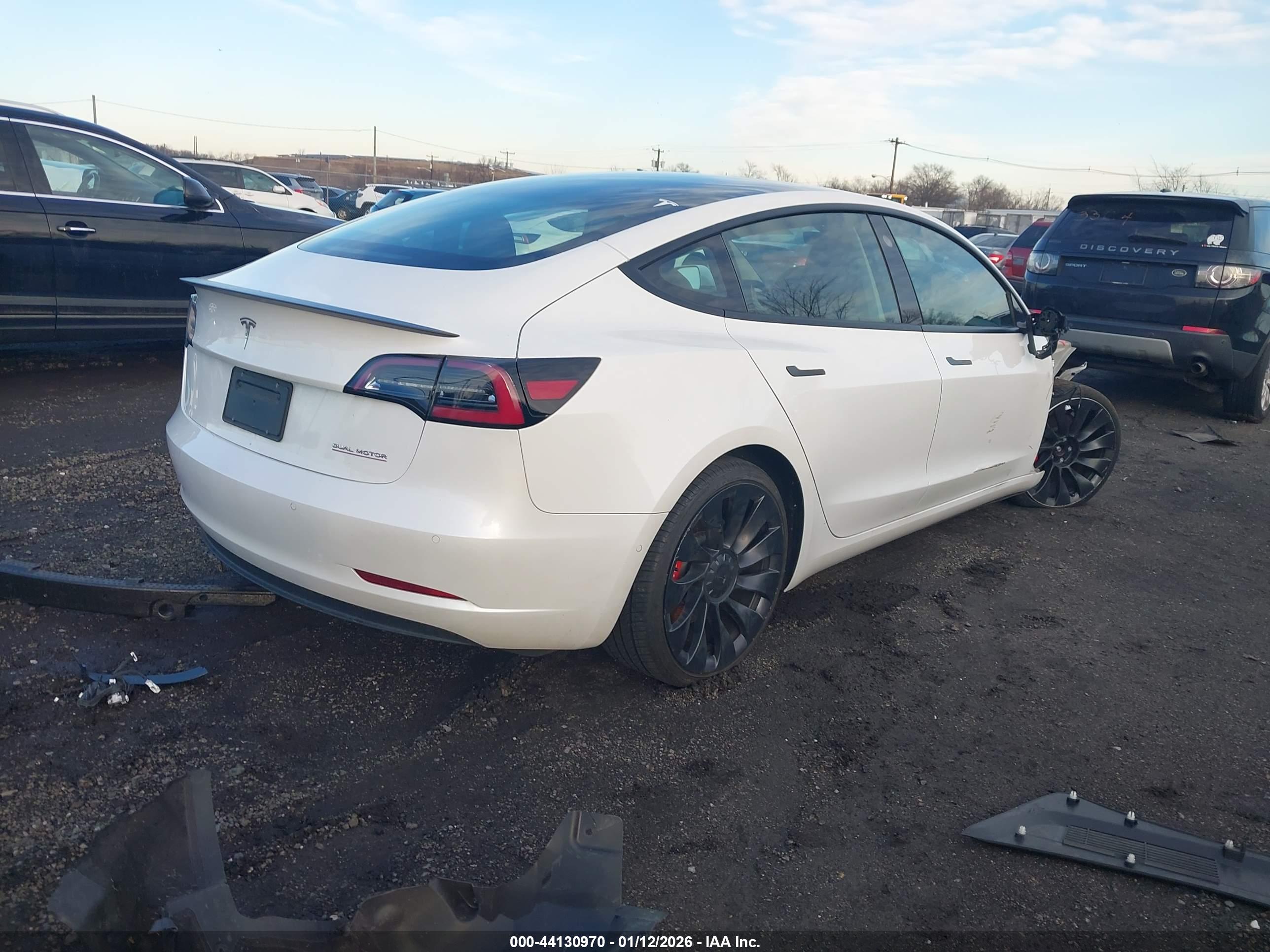 TESLA MODEL image 4