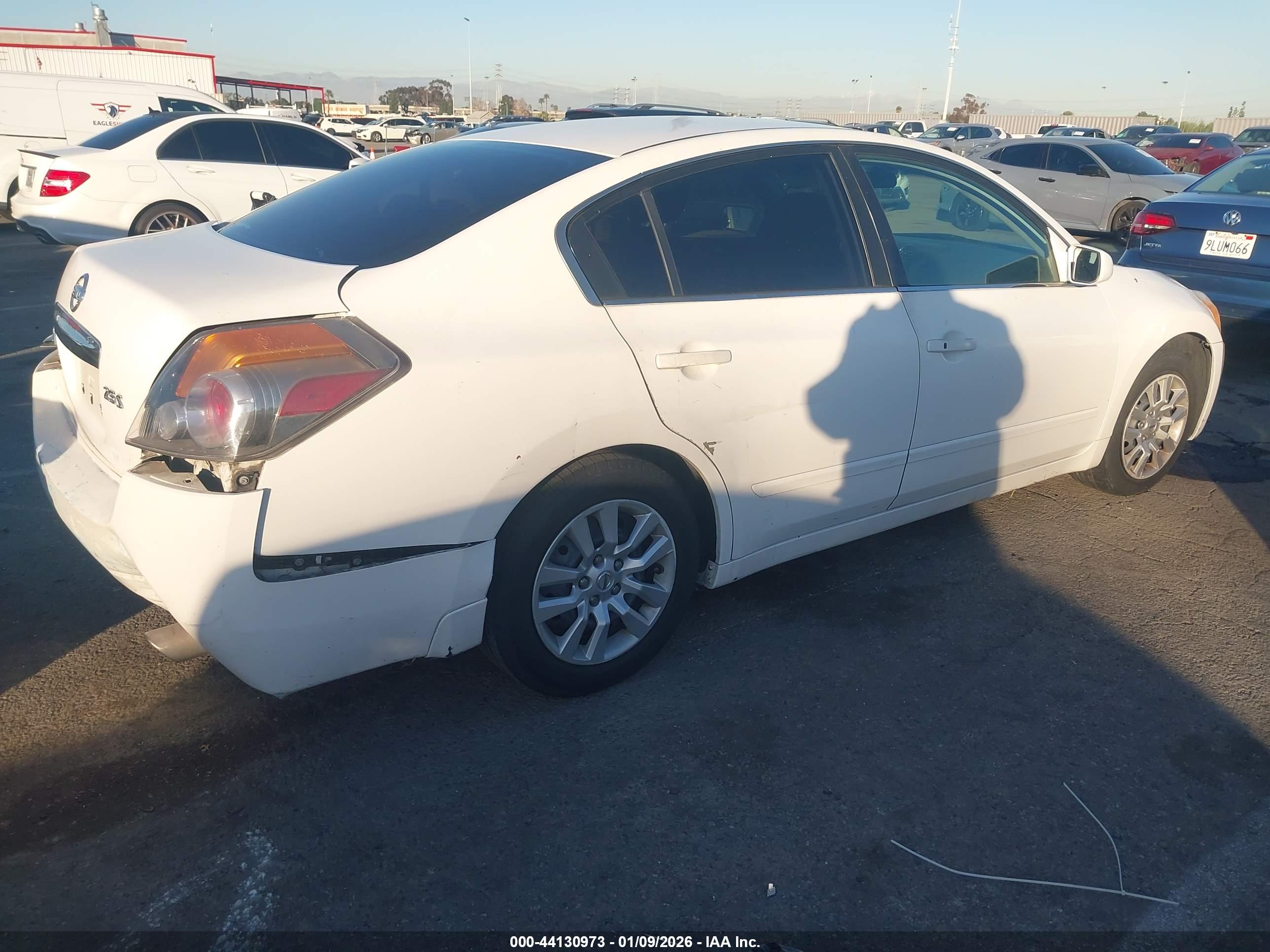 NISSAN ALTIMA image 4