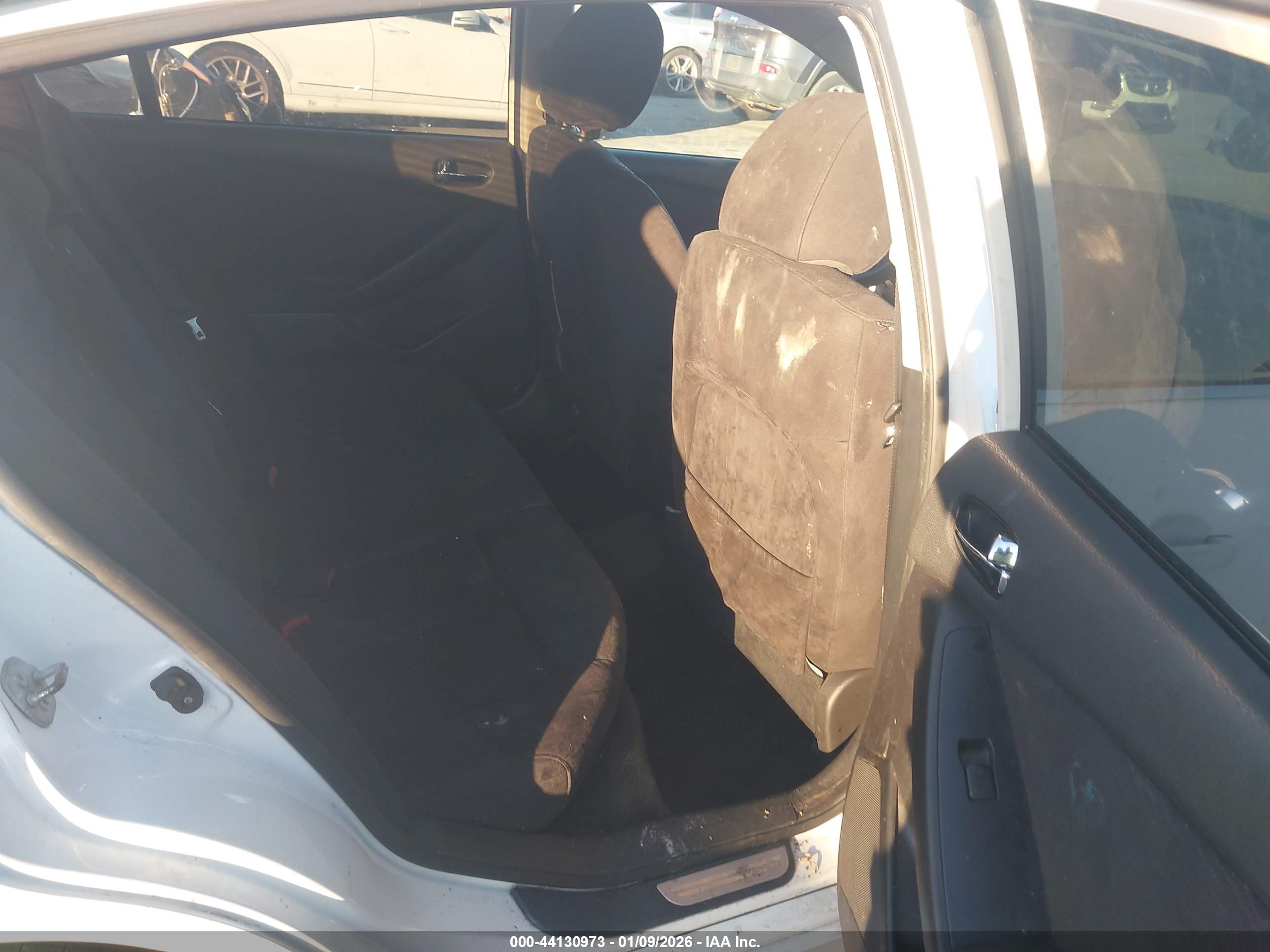 NISSAN ALTIMA image 8