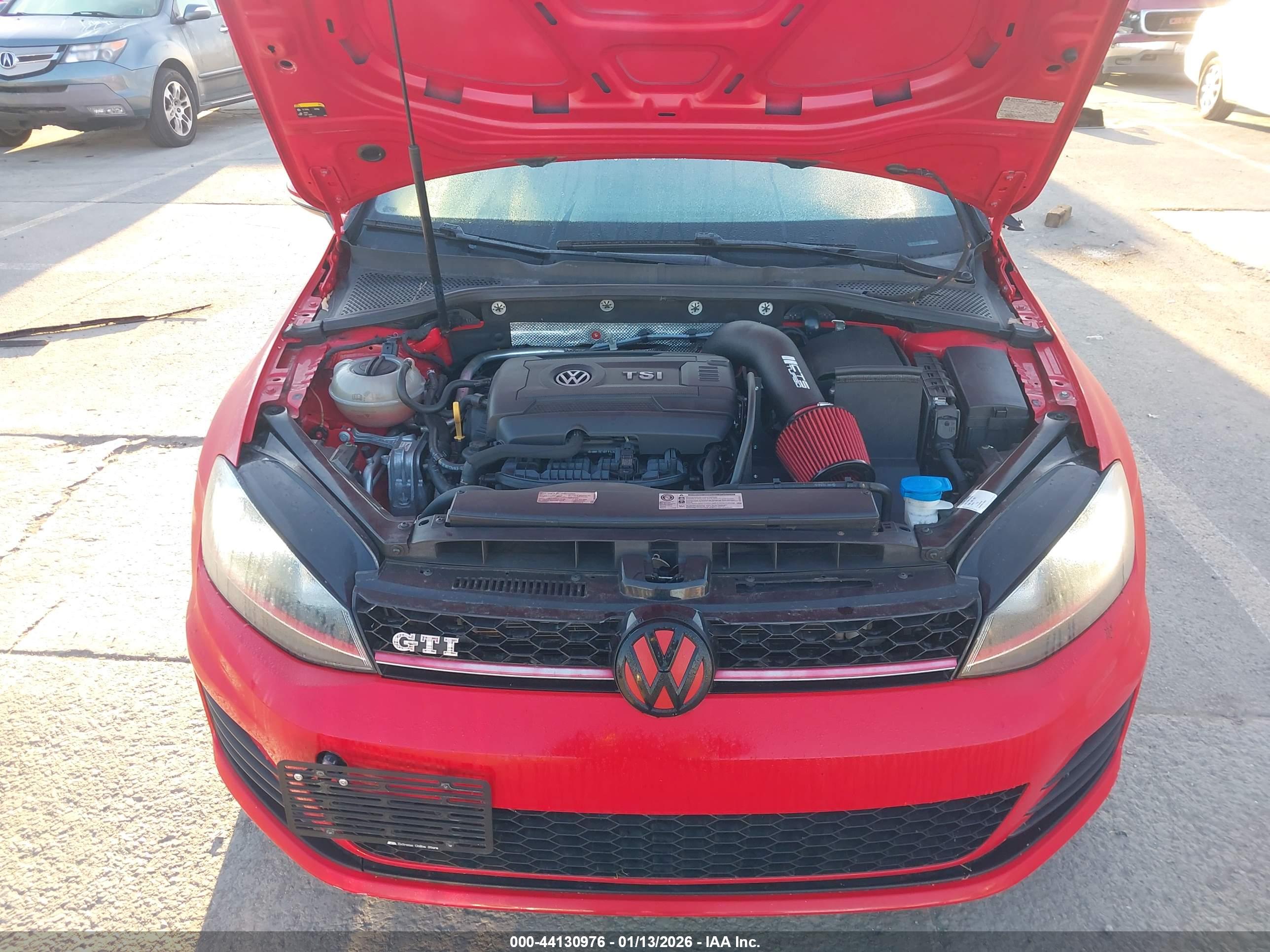 VOLKSWAGEN GOLF image 10