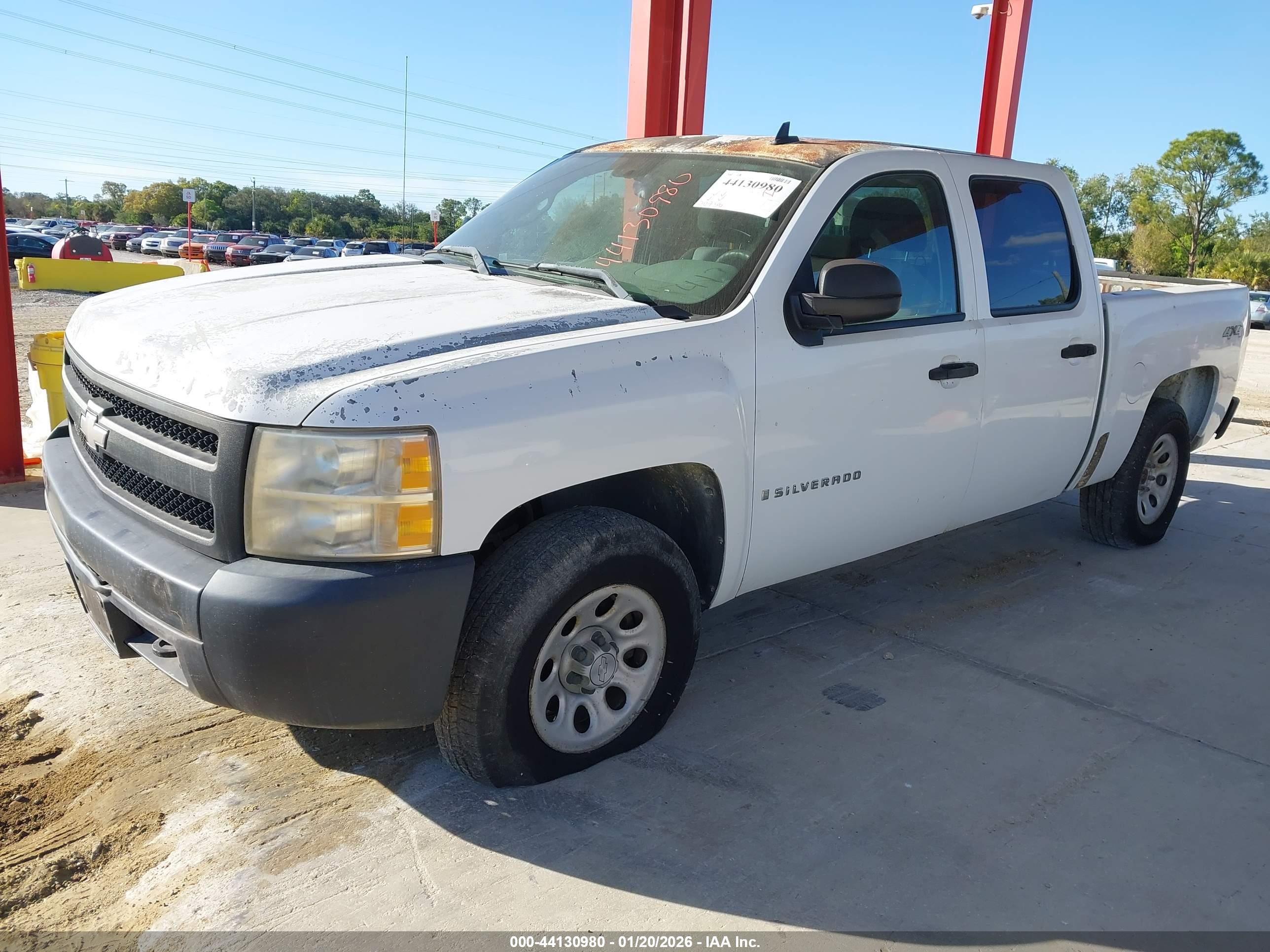 CHEVROLET SILVERADO image 2