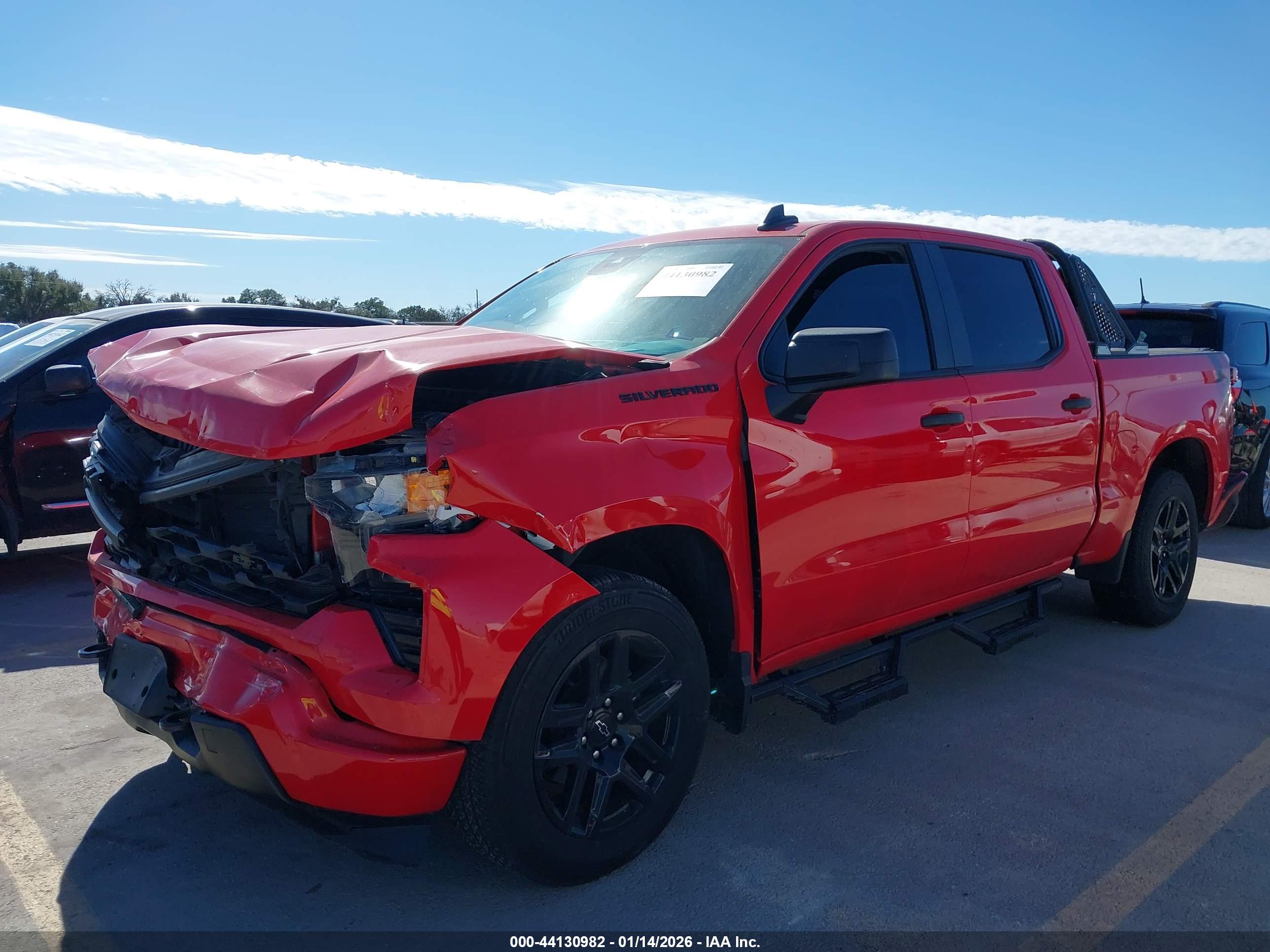 CHEVROLET SILVERADO image 2
