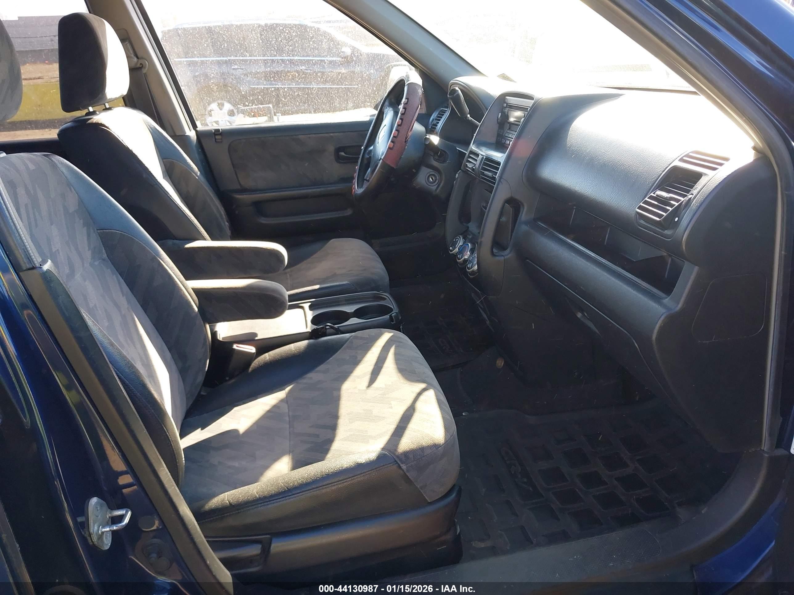 HONDA CR-V image 5