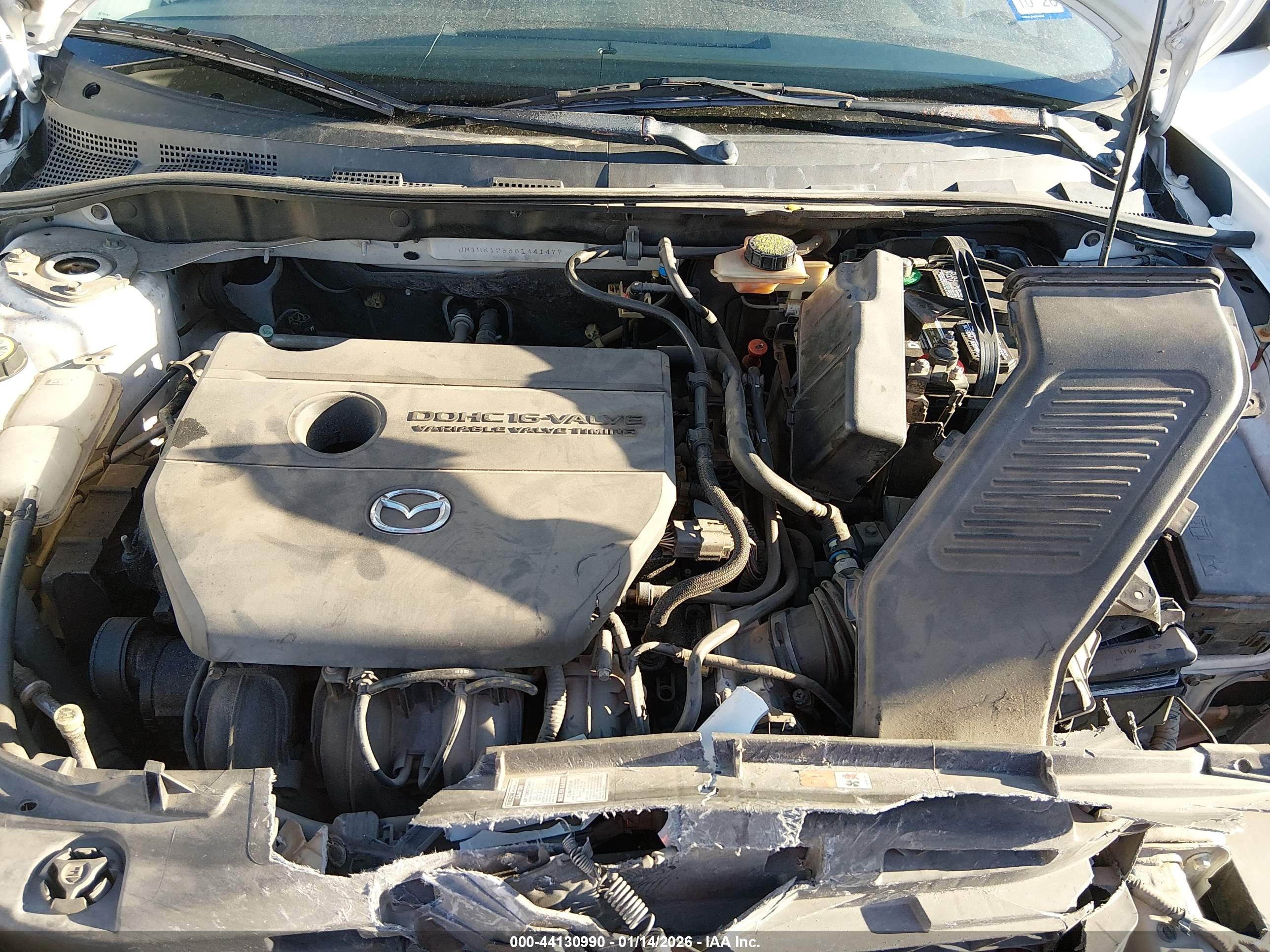 MAZDA MAZDA3 image 10