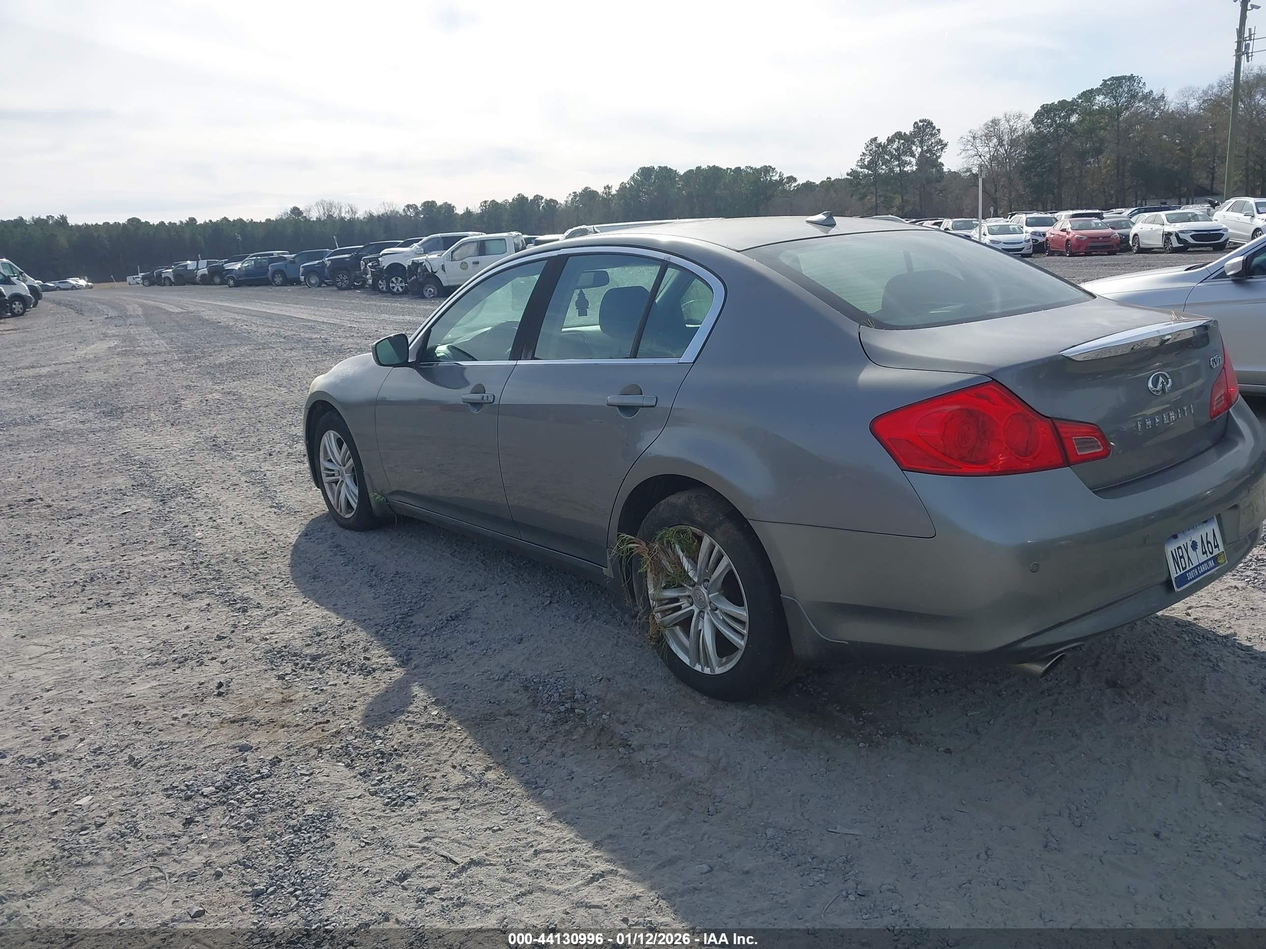 INFINITI G37X image 3