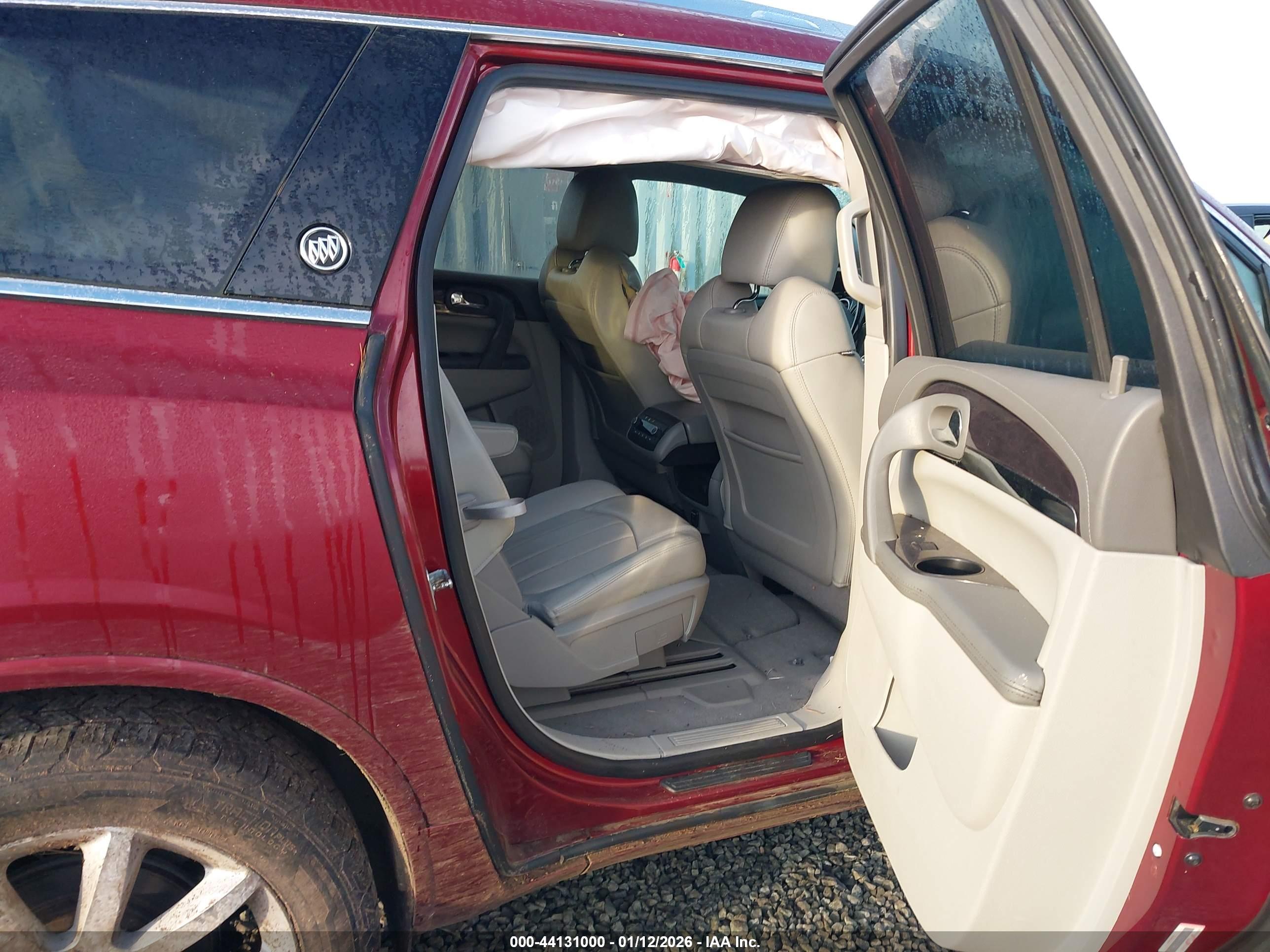 BUICK ENCLAVE image 8