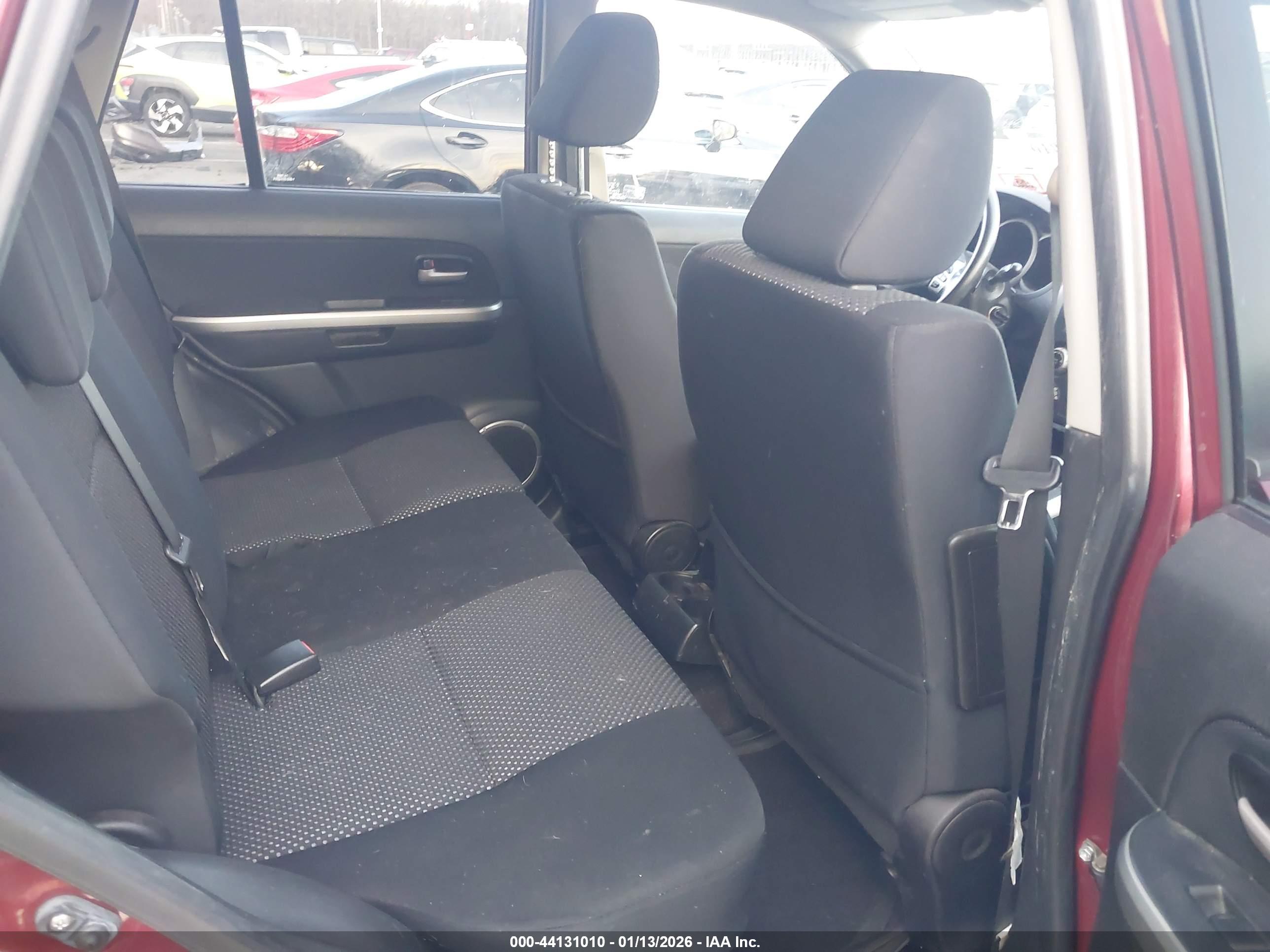 SUZUKI GRAND image 8