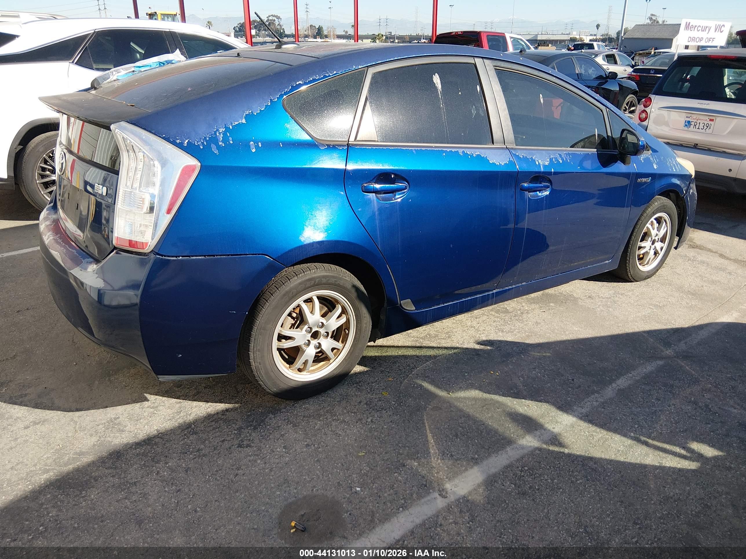TOYOTA PRIUS image 4