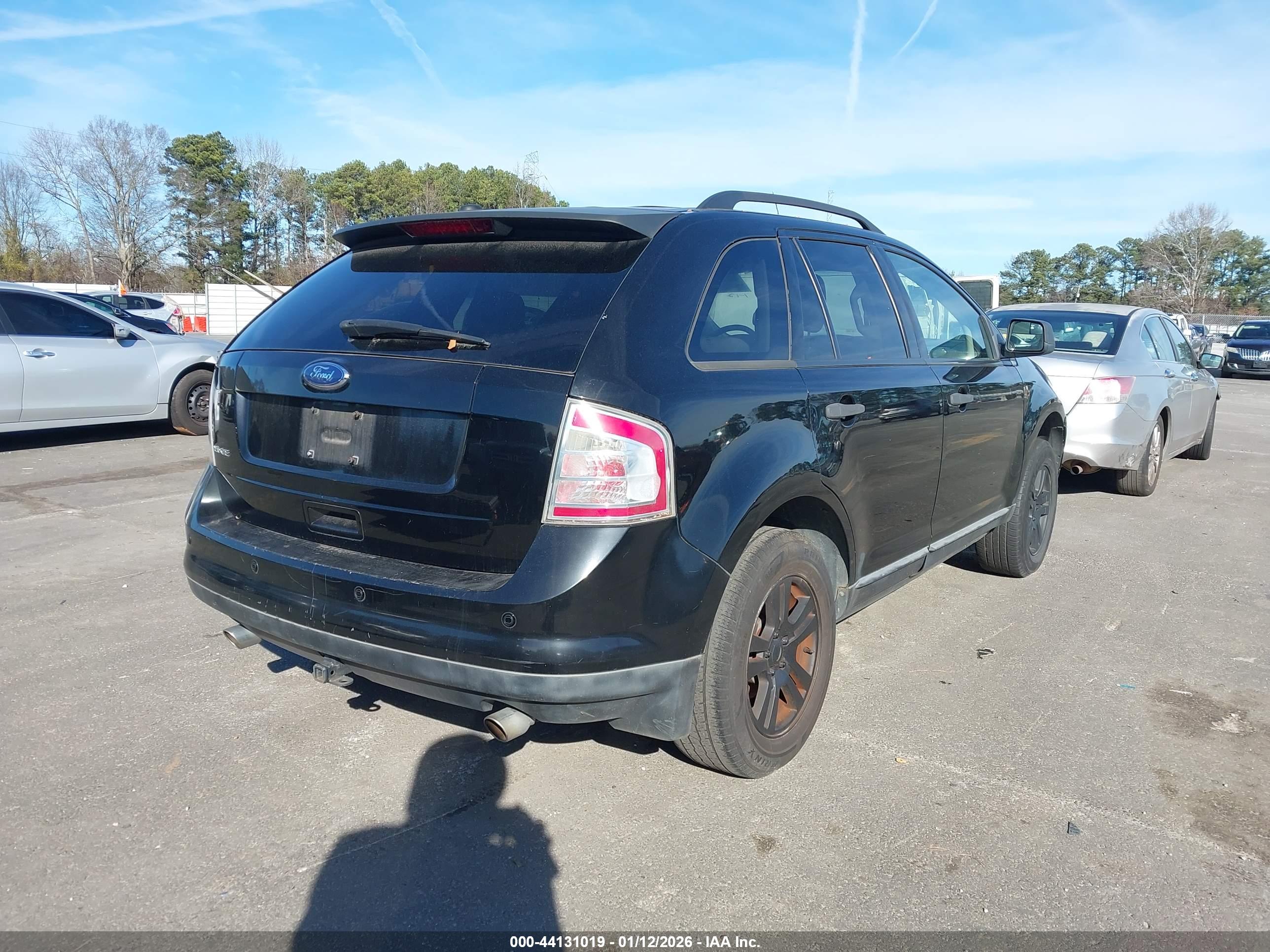 FORD EDGE image 4