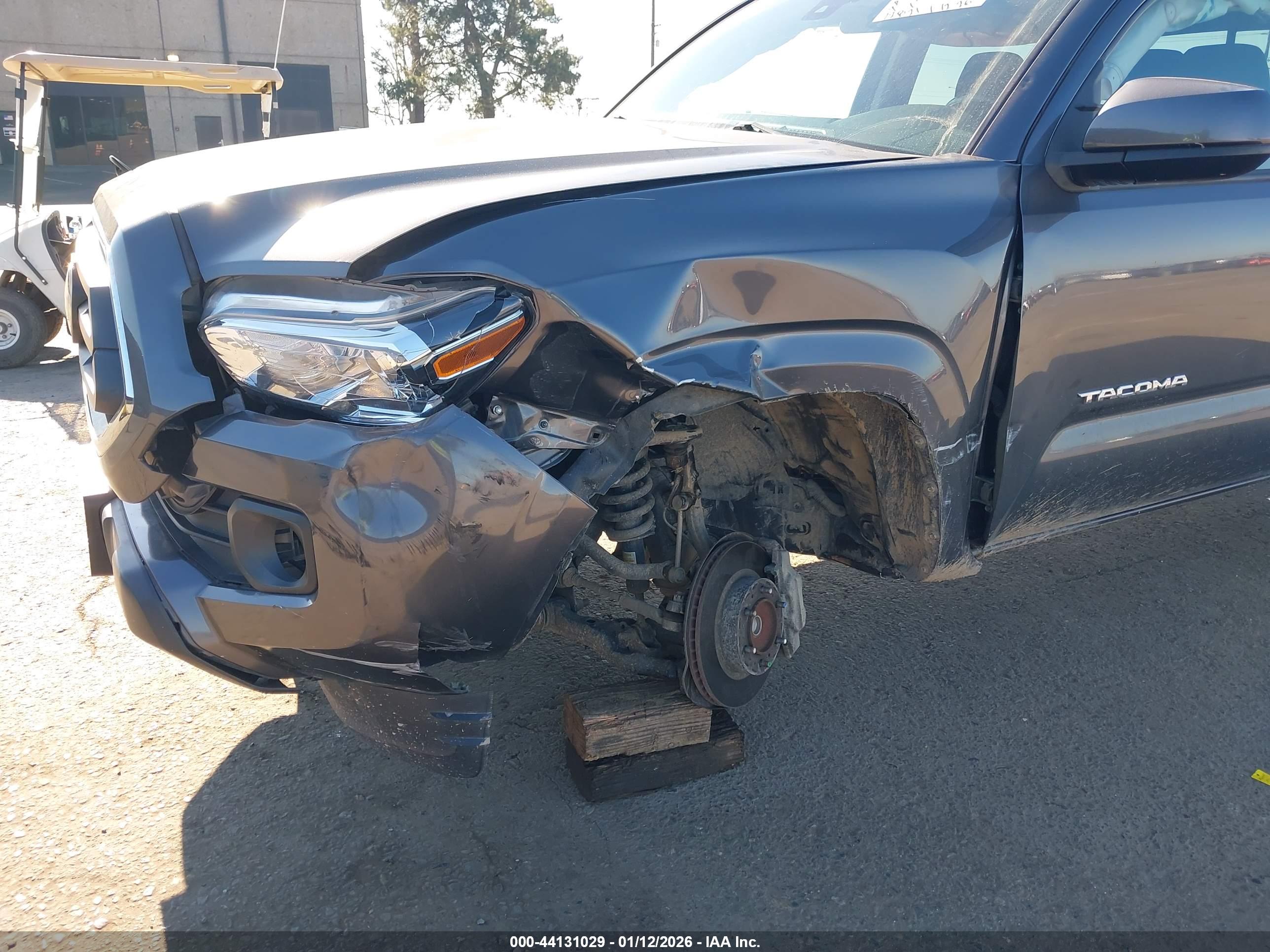 TOYOTA TACOMA image 6