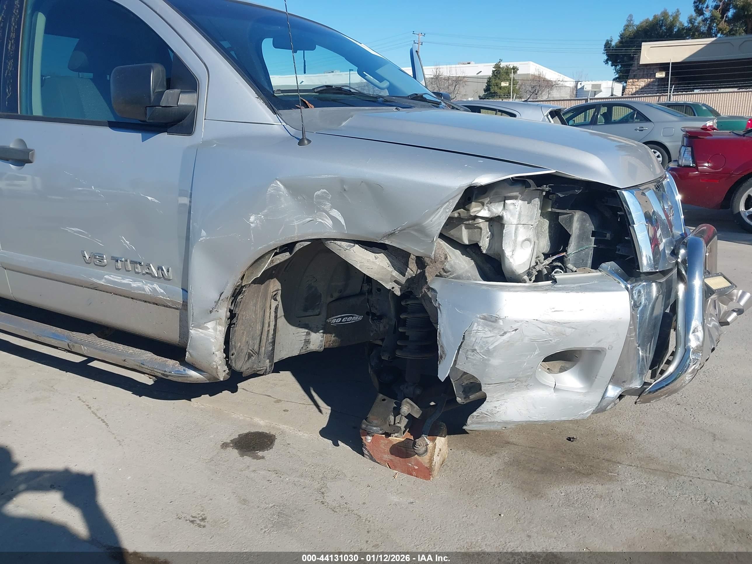 NISSAN TITAN image 6