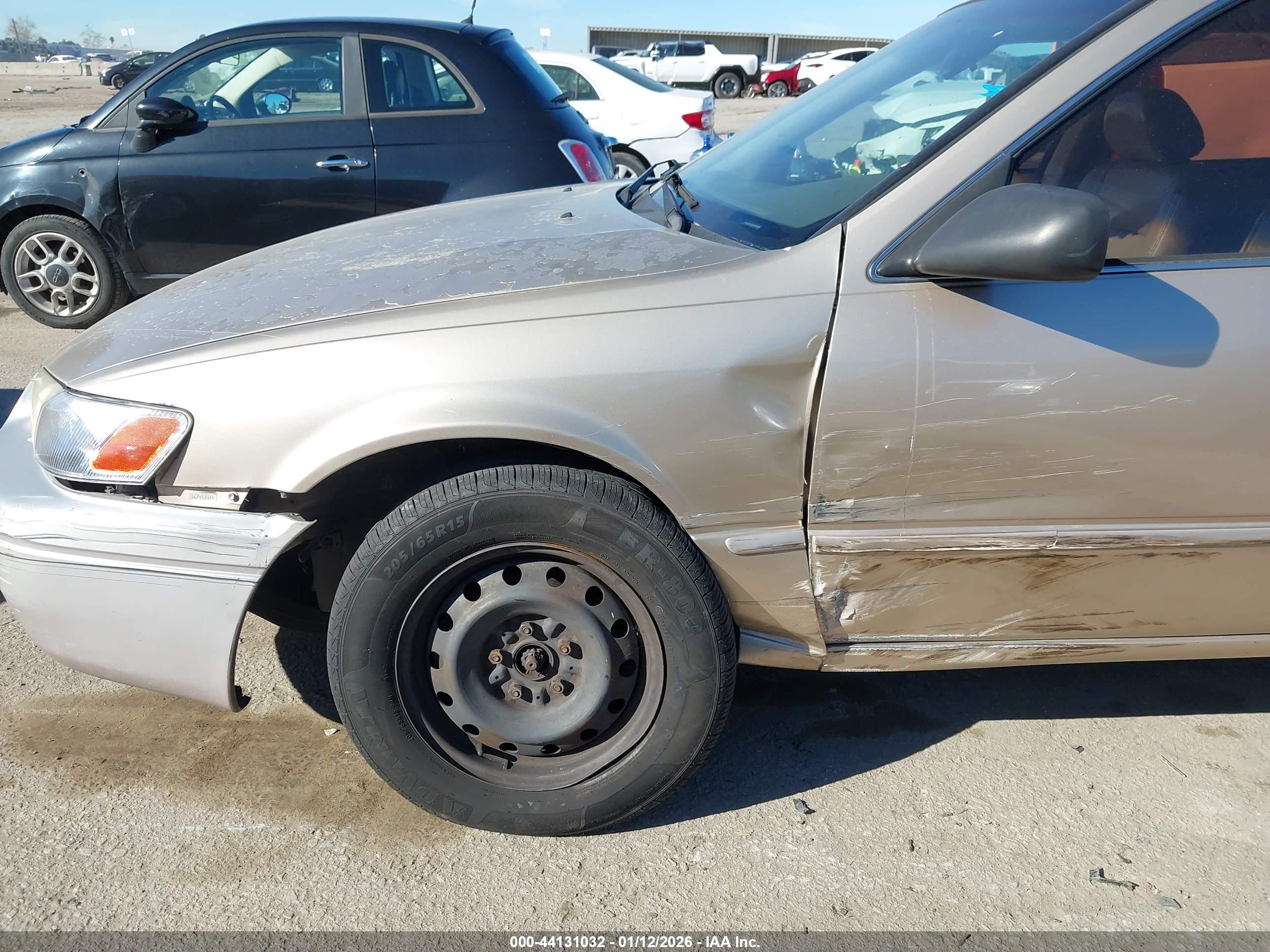 TOYOTA CAMRY image 6