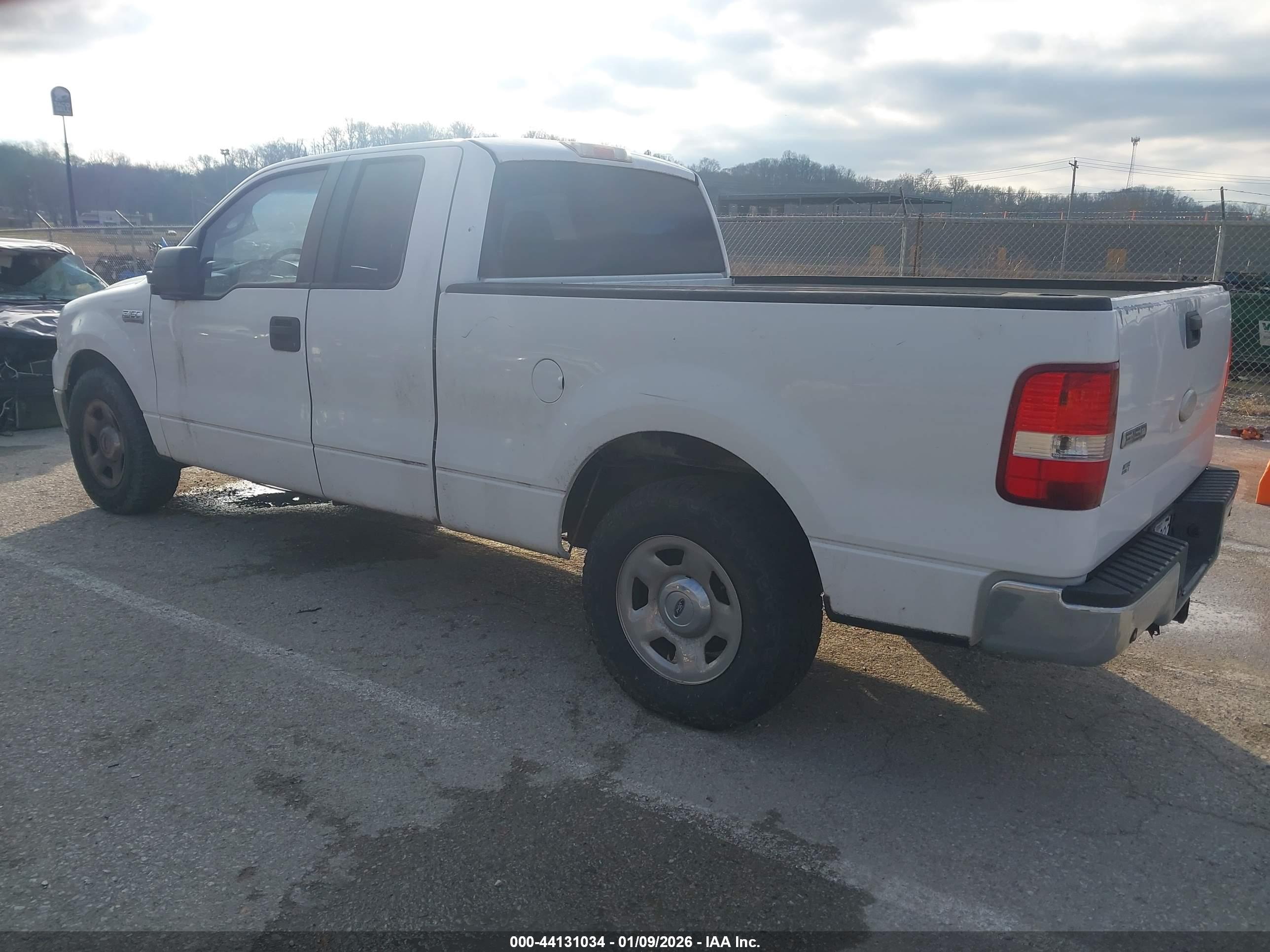 FORD F-150 image 3