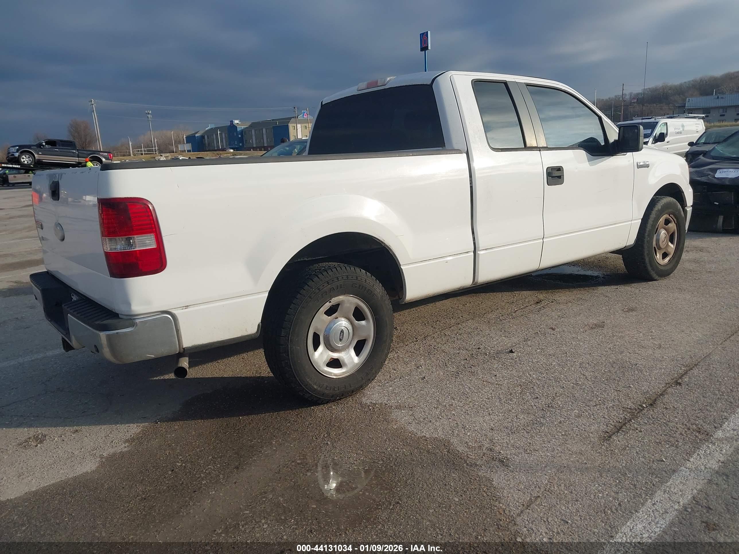 FORD F-150 image 4