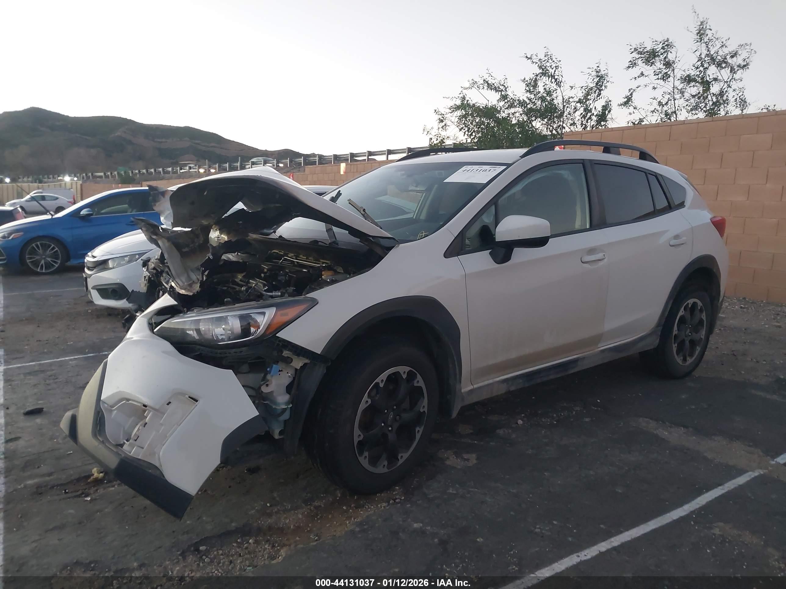 SUBARU CROSSTREK image 2