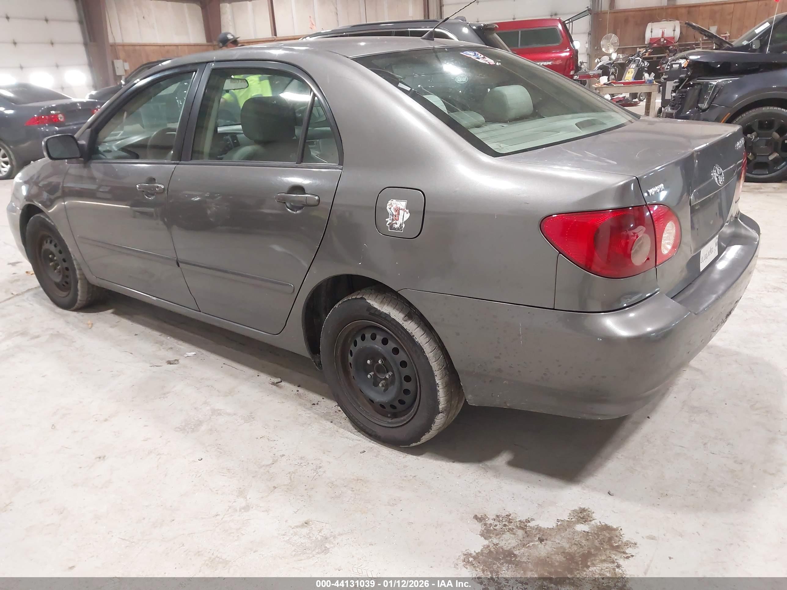 TOYOTA COROLLA image 3