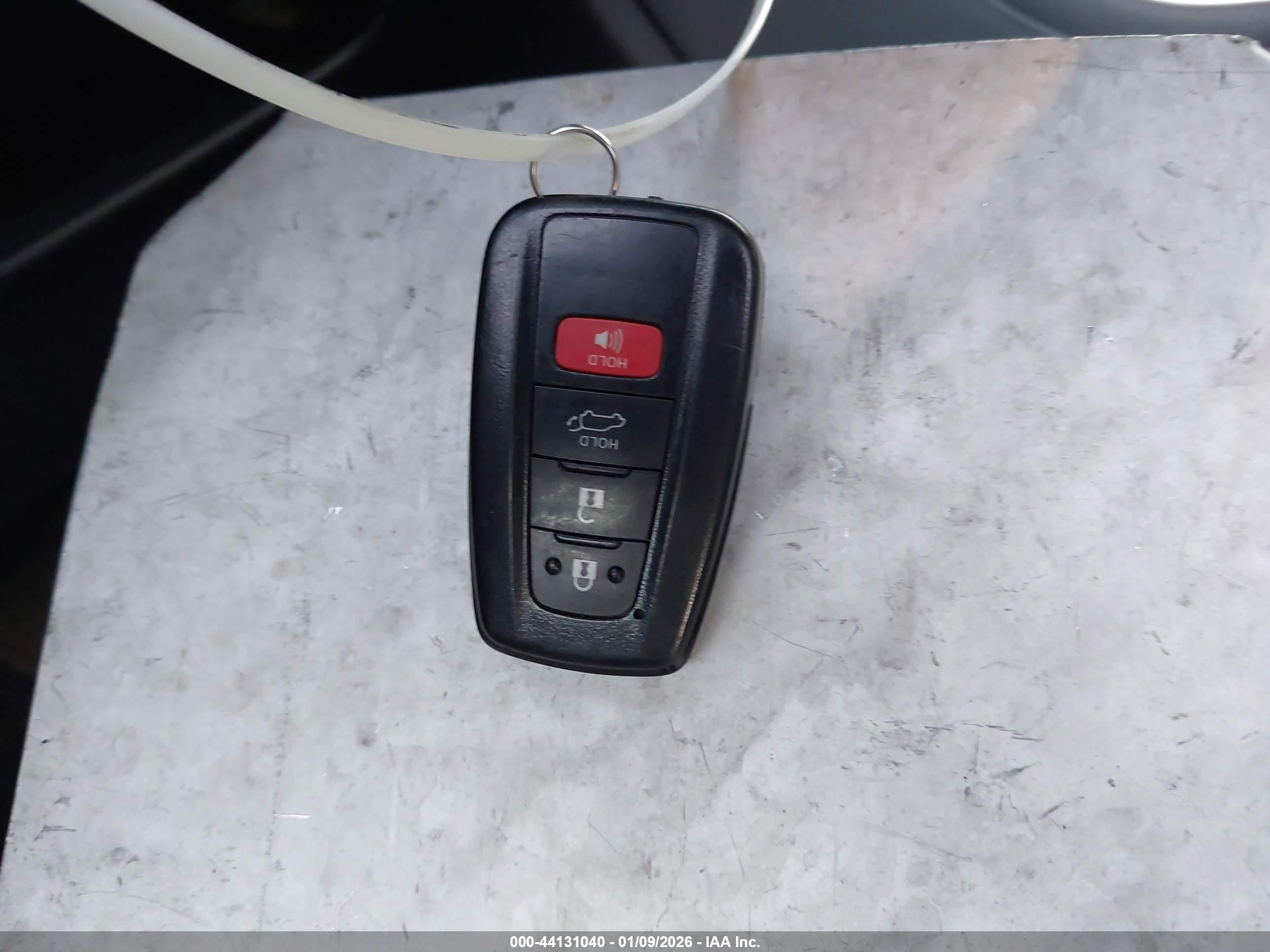 TOYOTA HIGHLANDER image 11