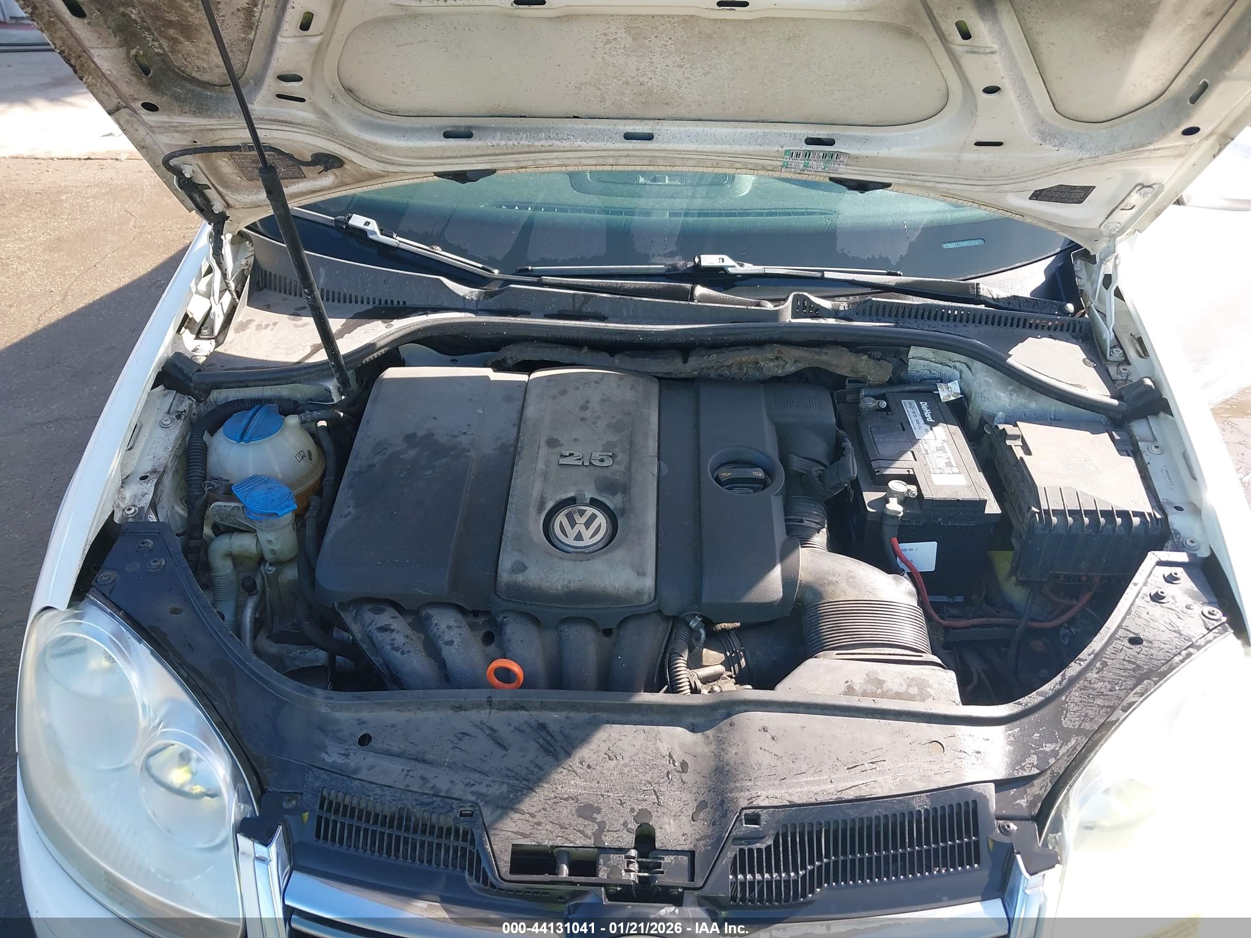 VOLKSWAGEN JETTA image 10