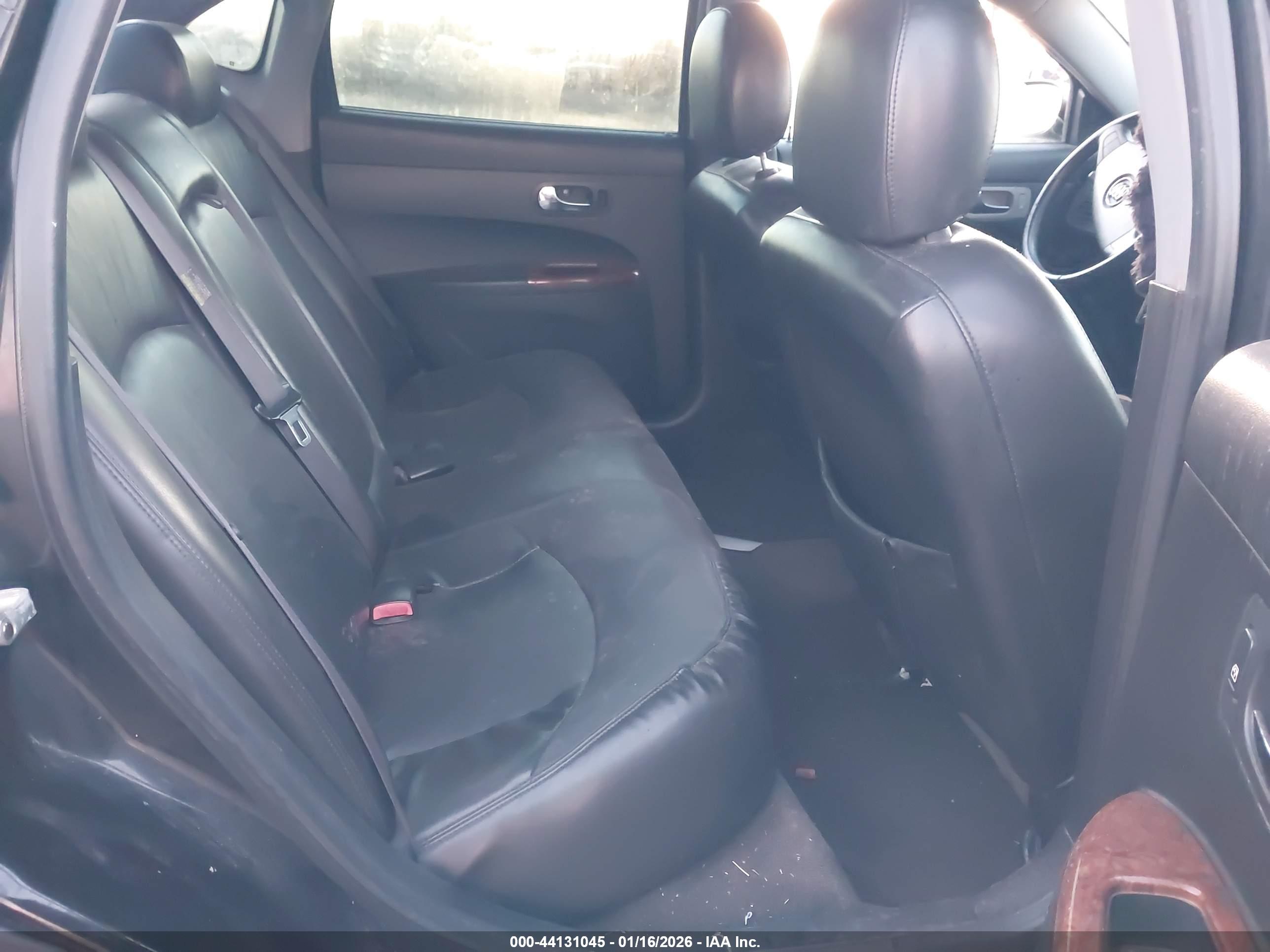 BUICK LACROSSE image 8