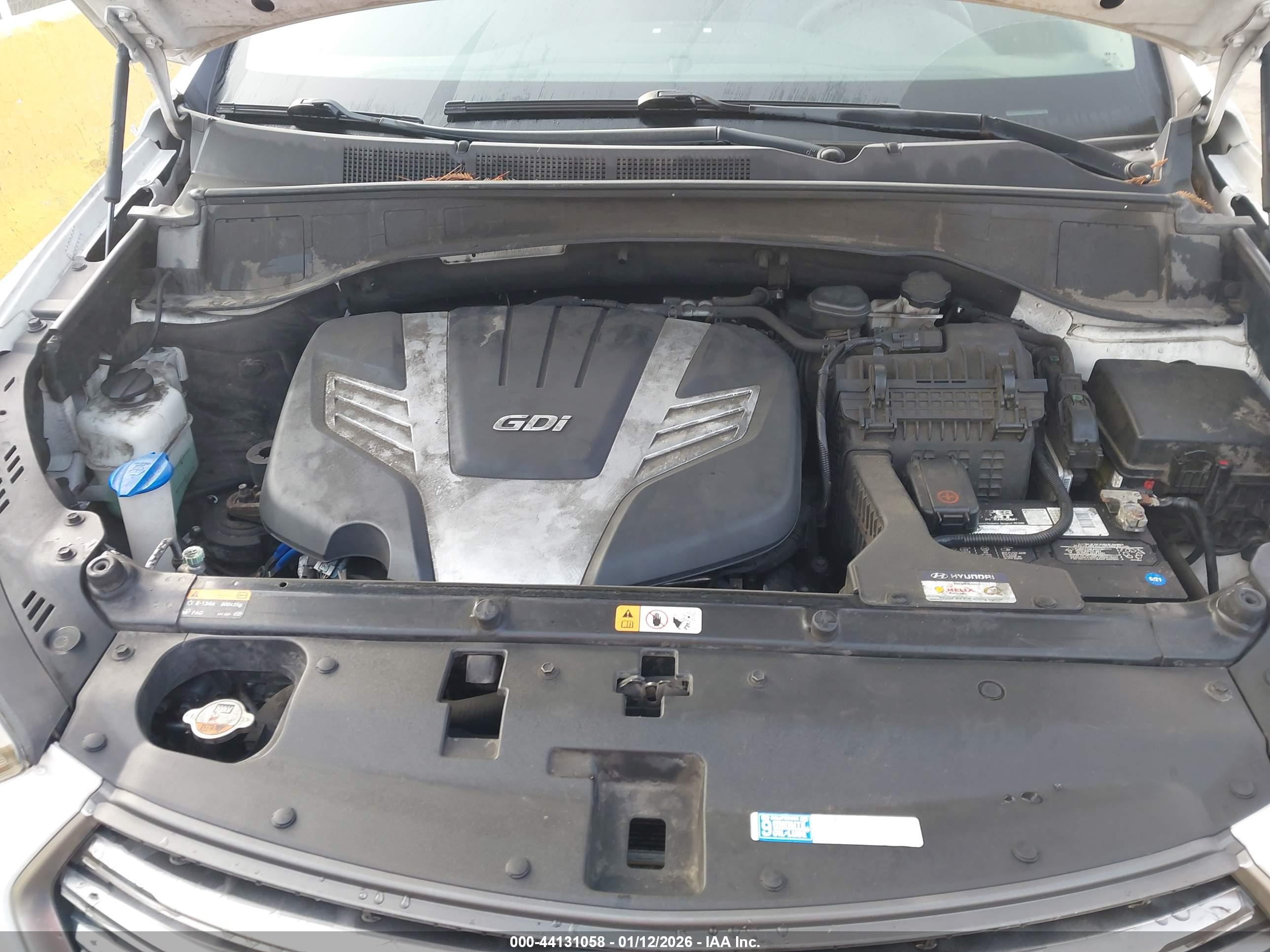 HYUNDAI SANTA image 10