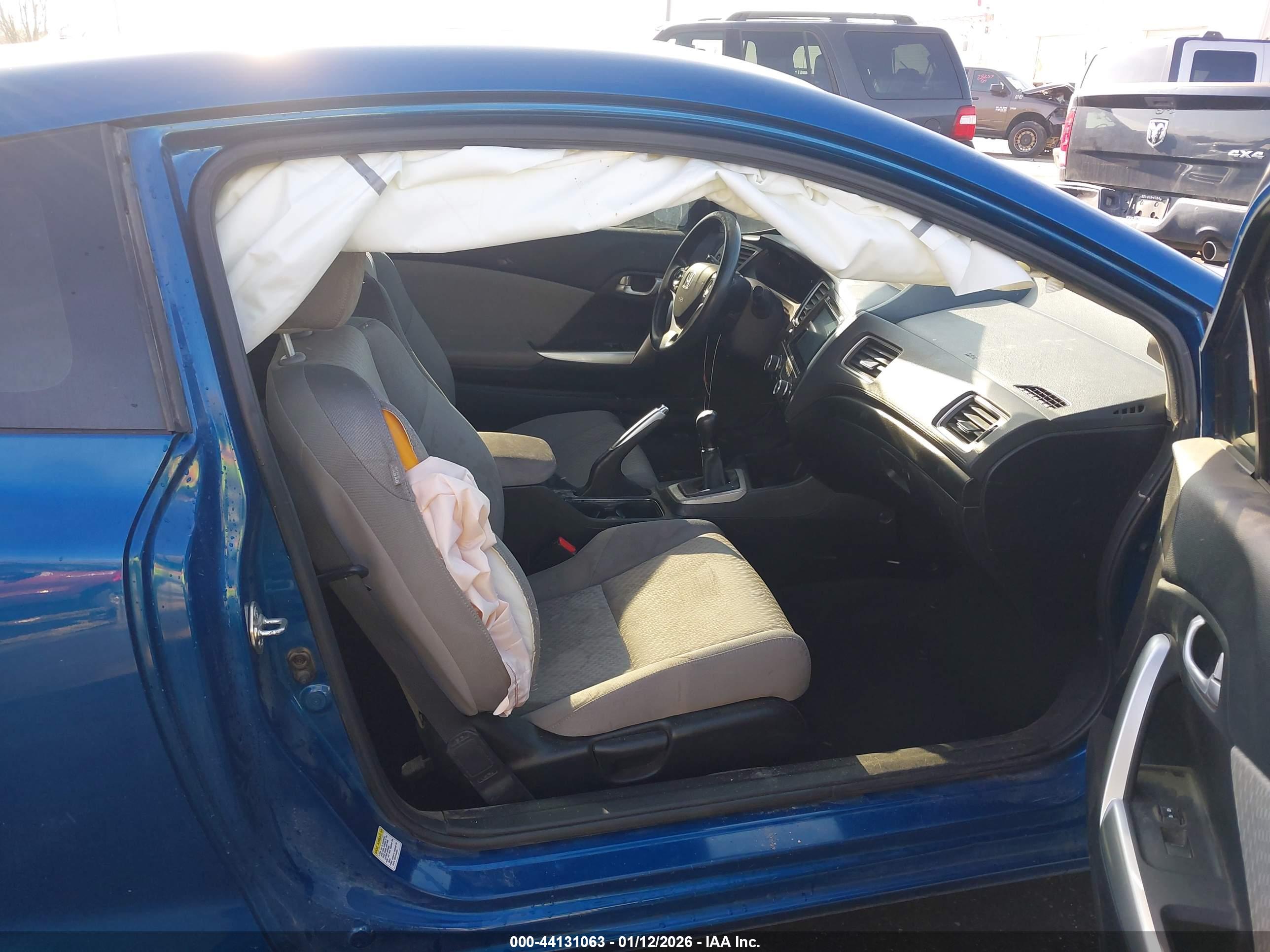 HONDA CIVIC image 5