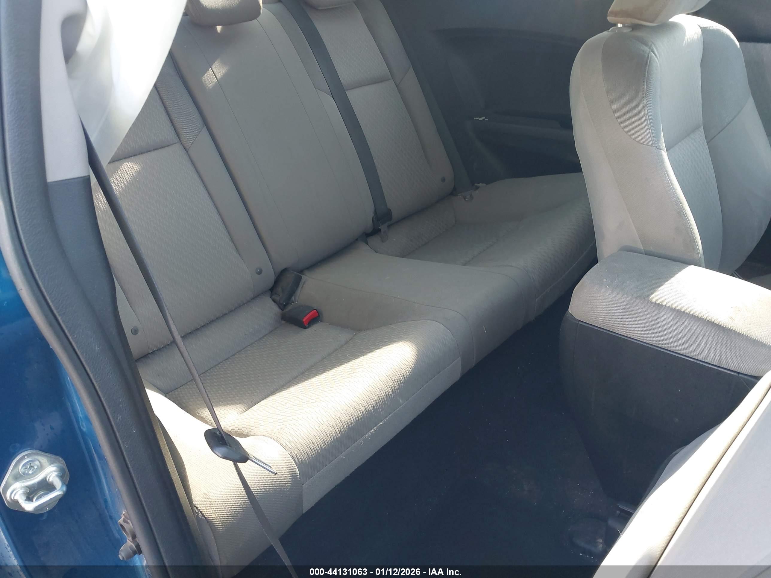 HONDA CIVIC image 8