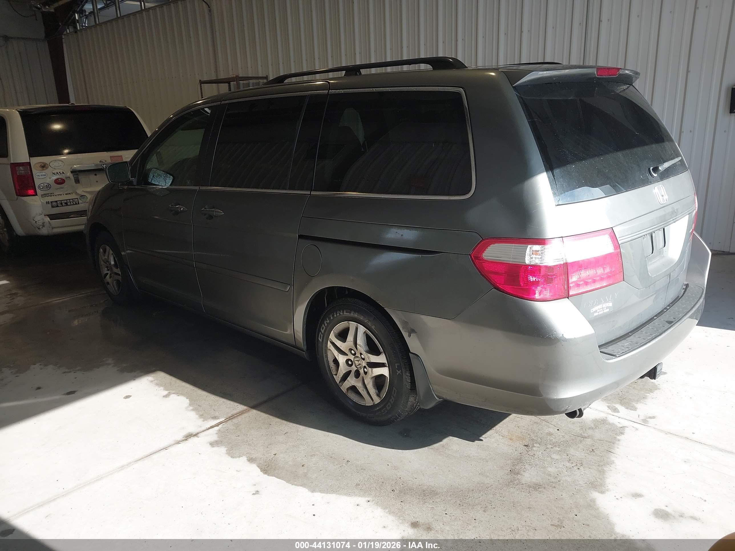 HONDA ODYSSEY image 3