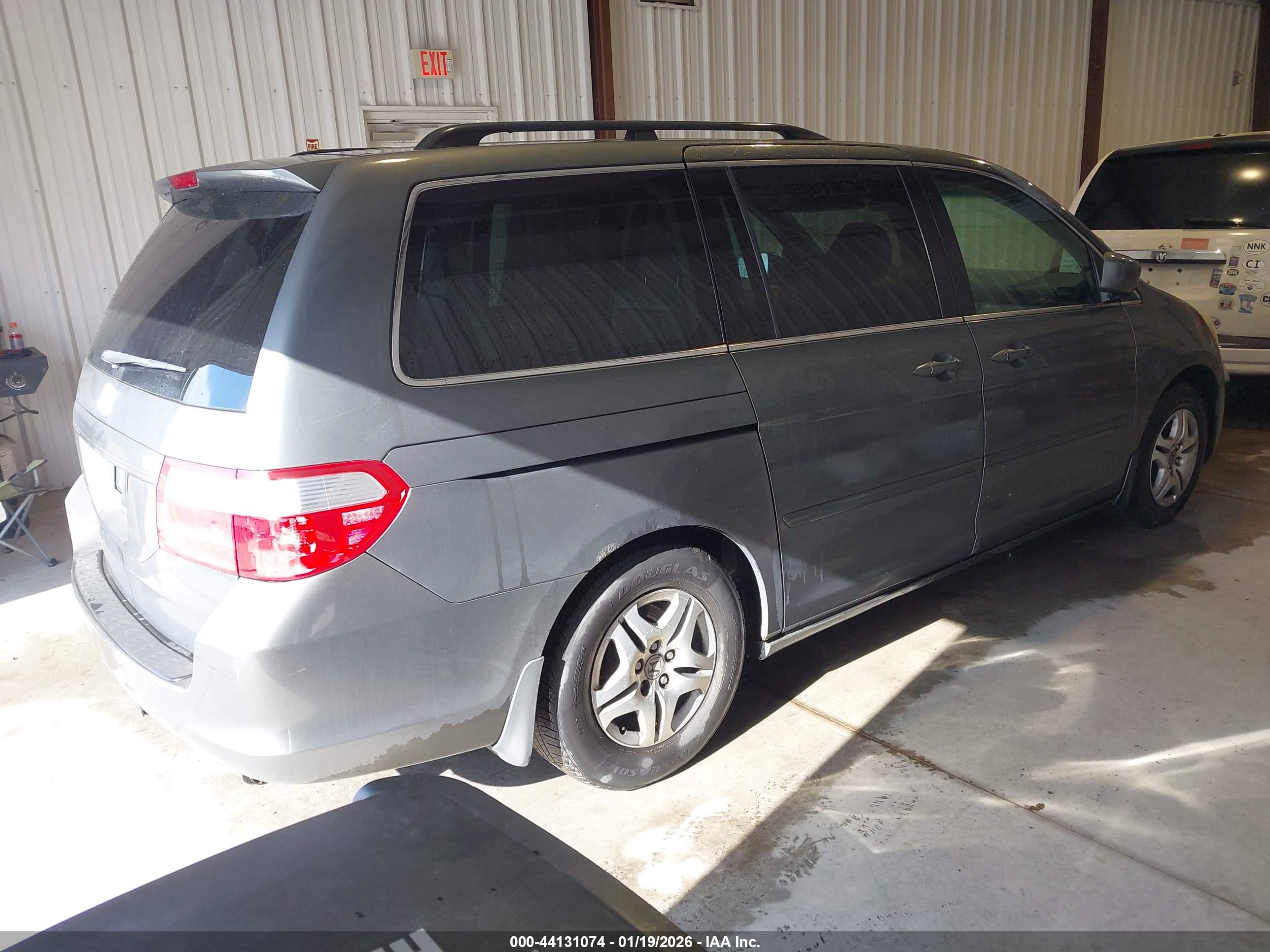 HONDA ODYSSEY image 4