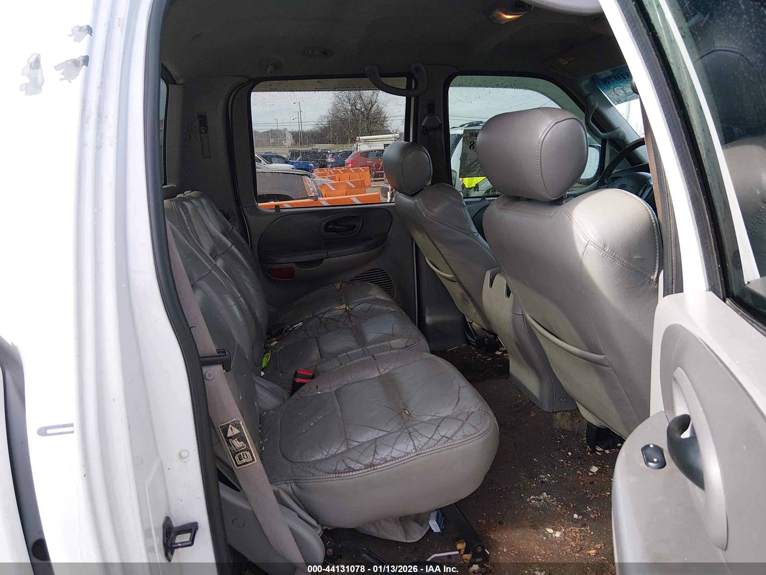 FORD F-150 image 8