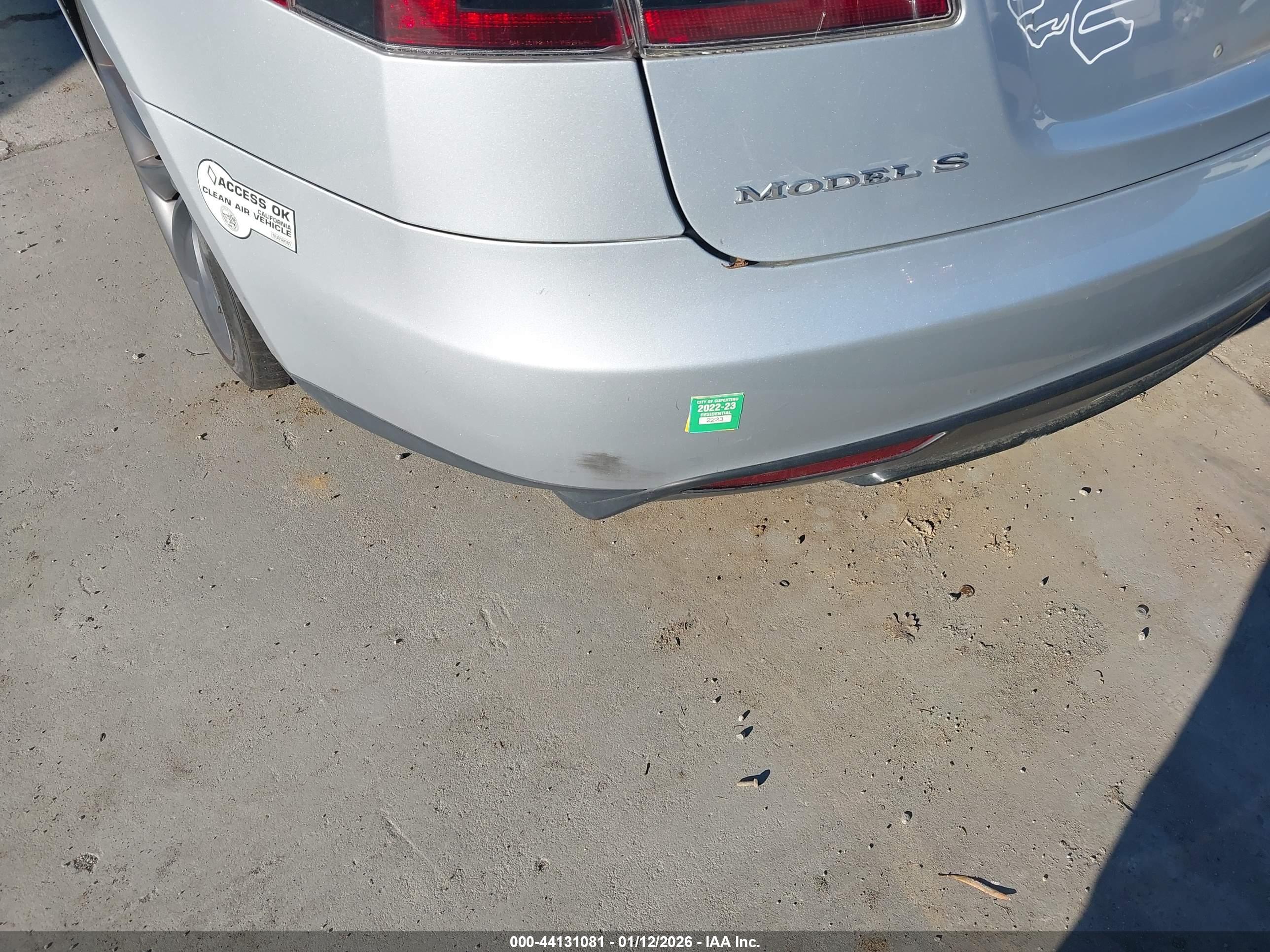 TESLA MODEL image 6